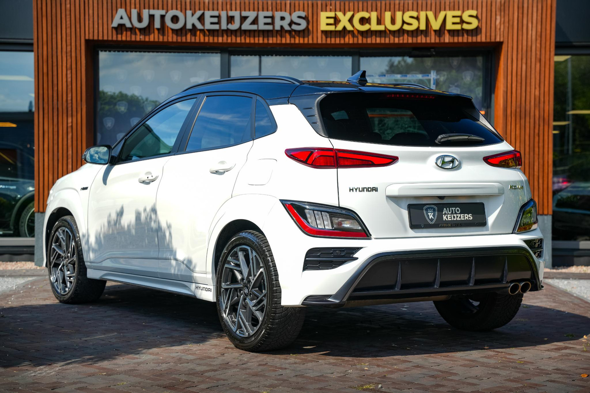 Hyundai KONA 1.6 T-GDI N-Line 2022 Atlas White (SW1) 7
