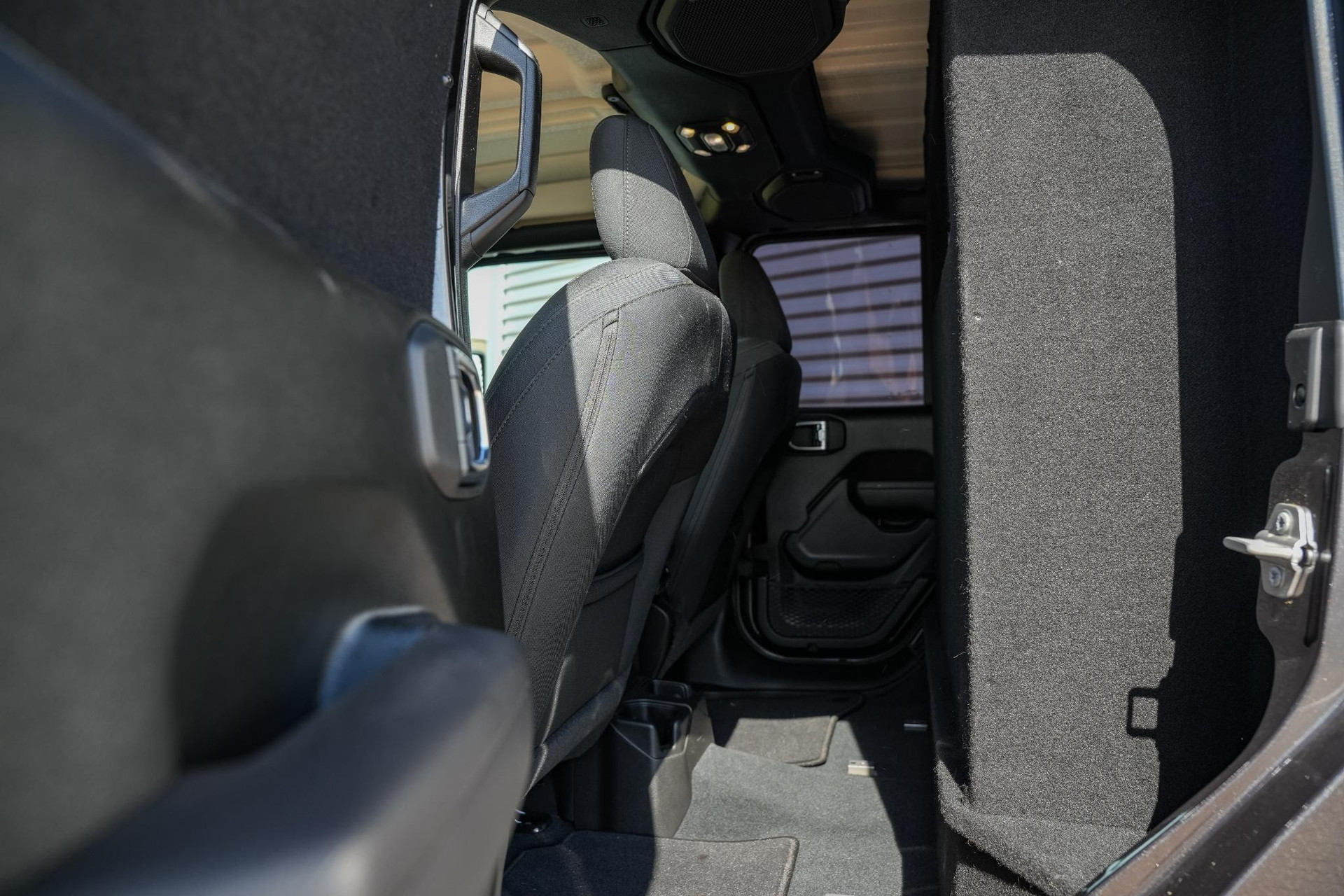 Jeep Gladiator sport 3.6 V6 2024 GRANITE CRYSTAL MET. CLEAR COAT (PAU/QAUS) 10