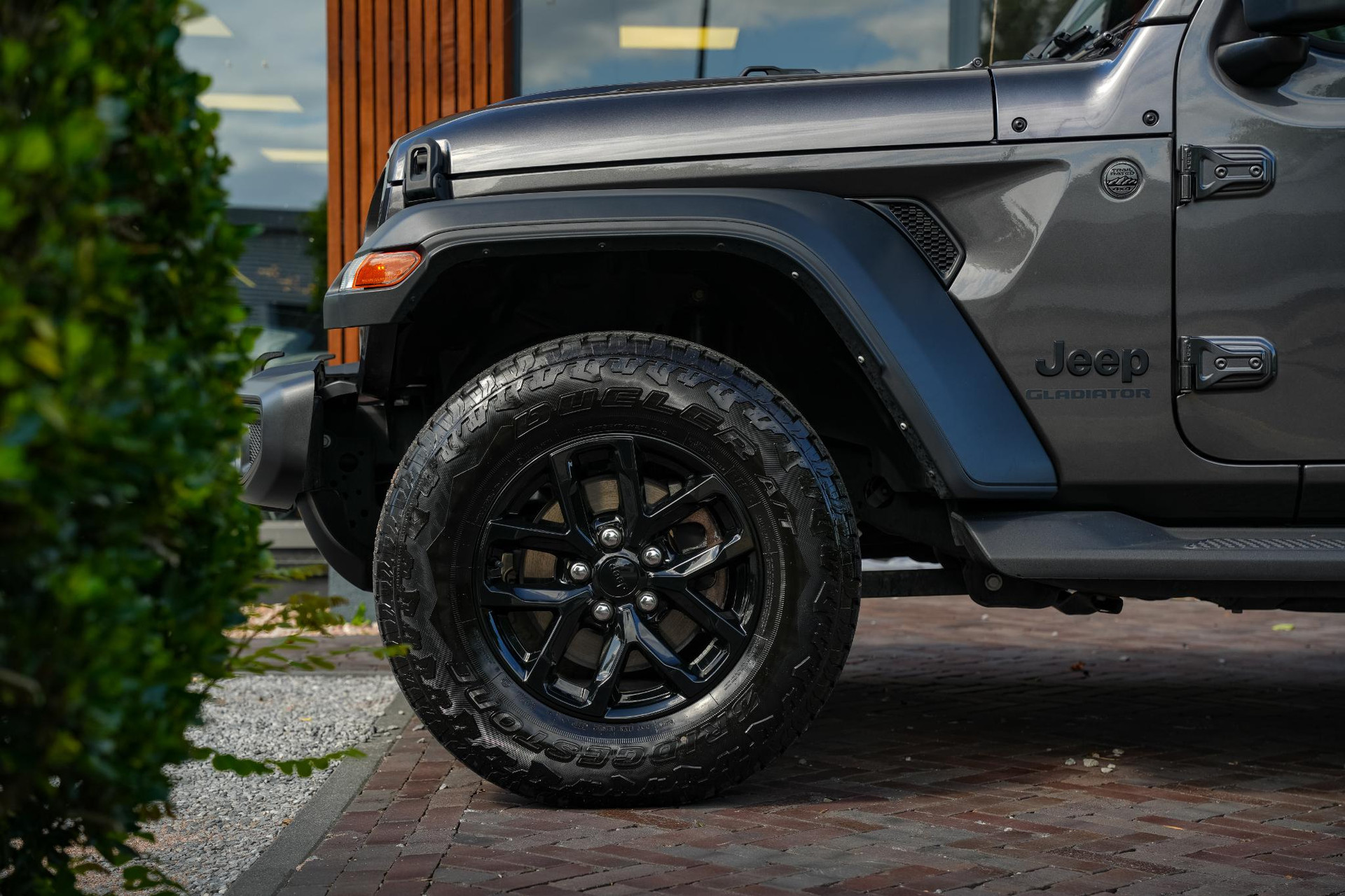 Jeep Gladiator sport 3.6 V6 2024 GRANITE CRYSTAL MET. CLEAR COAT (PAU/QAUS) 12