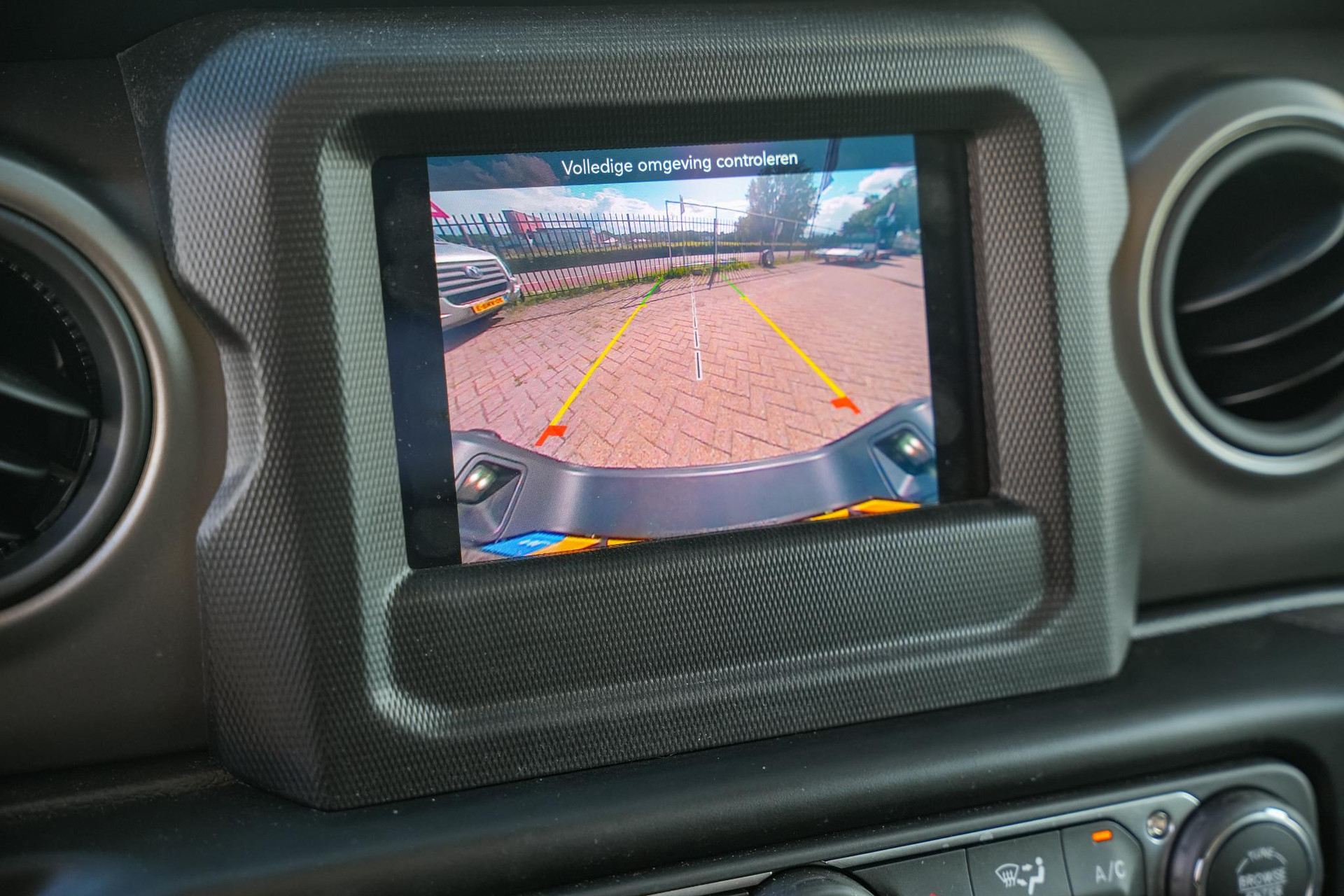 Jeep Gladiator sport 3.6 V6 2024 GRANITE CRYSTAL MET. CLEAR COAT (PAU/QAUS) 18