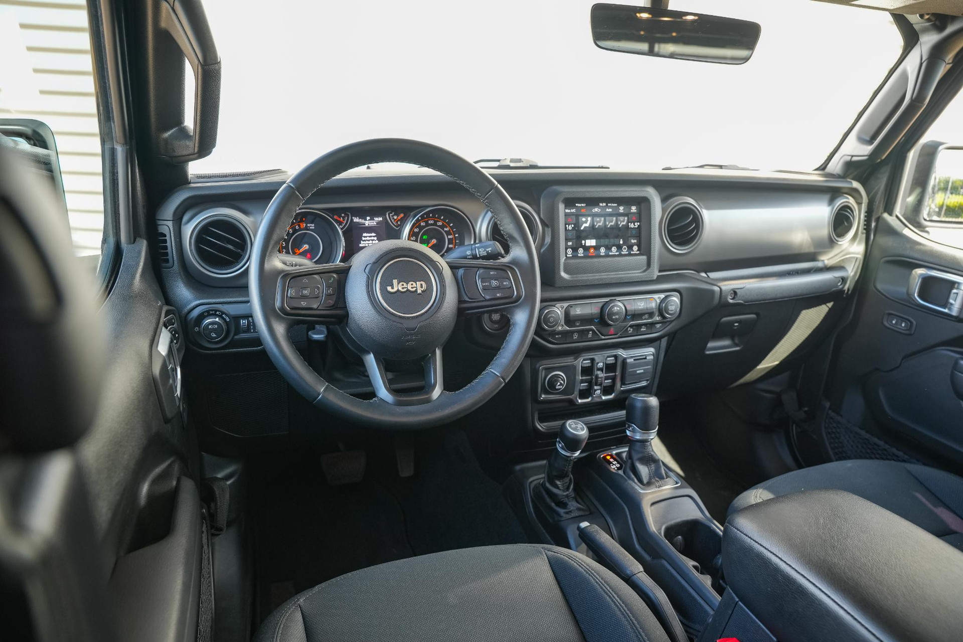 Jeep Gladiator sport 3.6 V6 2024 GRANITE CRYSTAL MET. CLEAR COAT (PAU/QAUS) 2