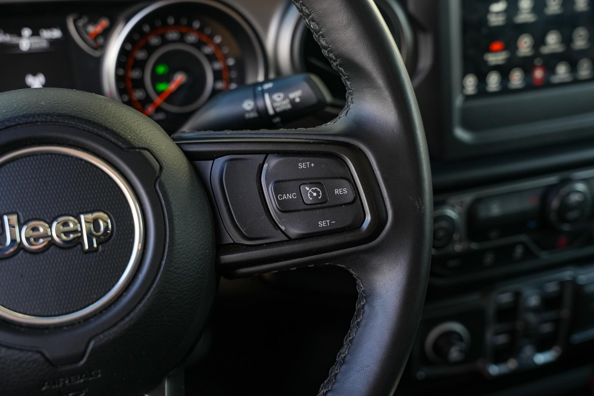 Jeep Gladiator sport 3.6 V6 2024 GRANITE CRYSTAL MET. CLEAR COAT (PAU/QAUS) 21