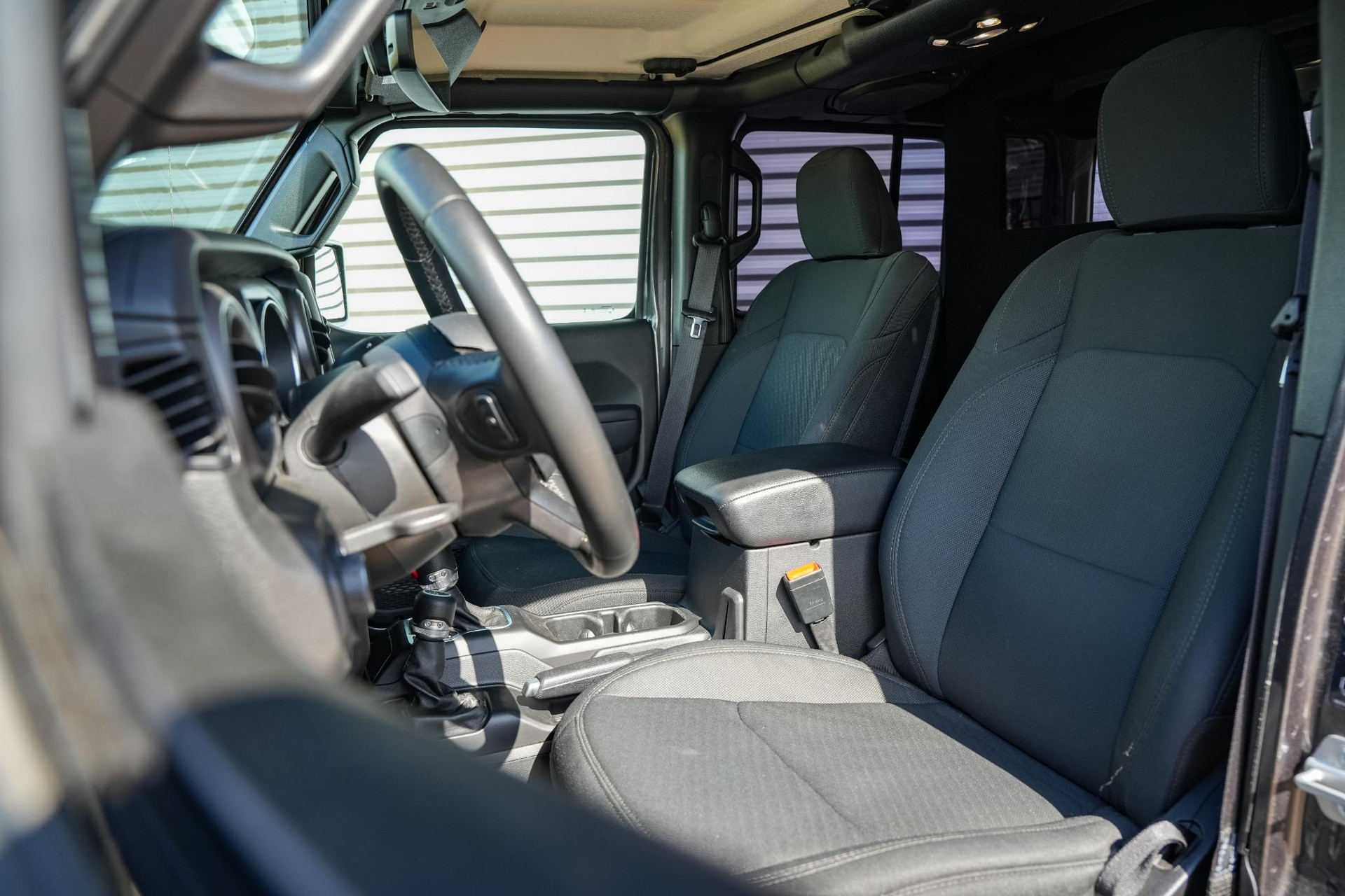 Jeep Gladiator sport 3.6 V6 2024 GRANITE CRYSTAL MET. CLEAR COAT (PAU/QAUS) 8