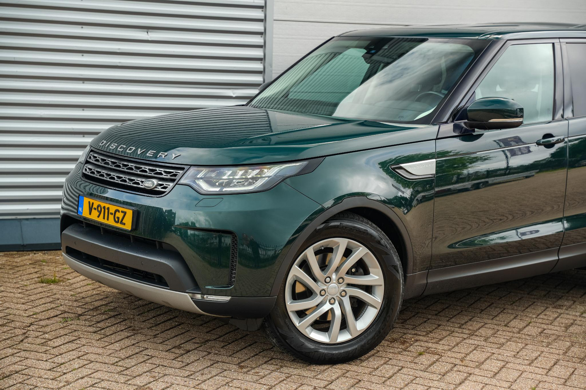 Land Rover Discovery 3.0 SDV6 HSE Luxury 2017 Groen 31