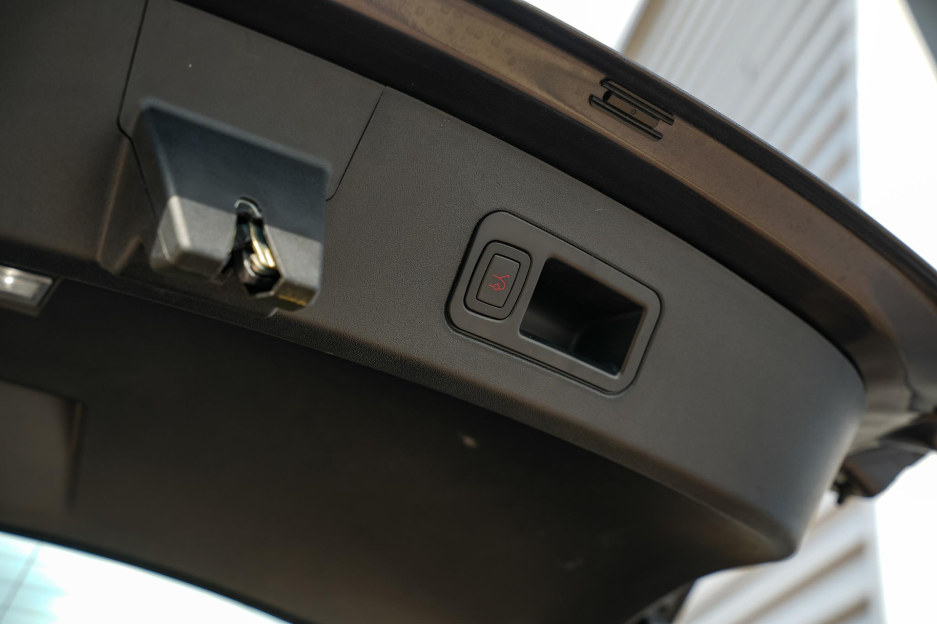 Tesla Model S Long Range 2020 Midnight silver metallic 27