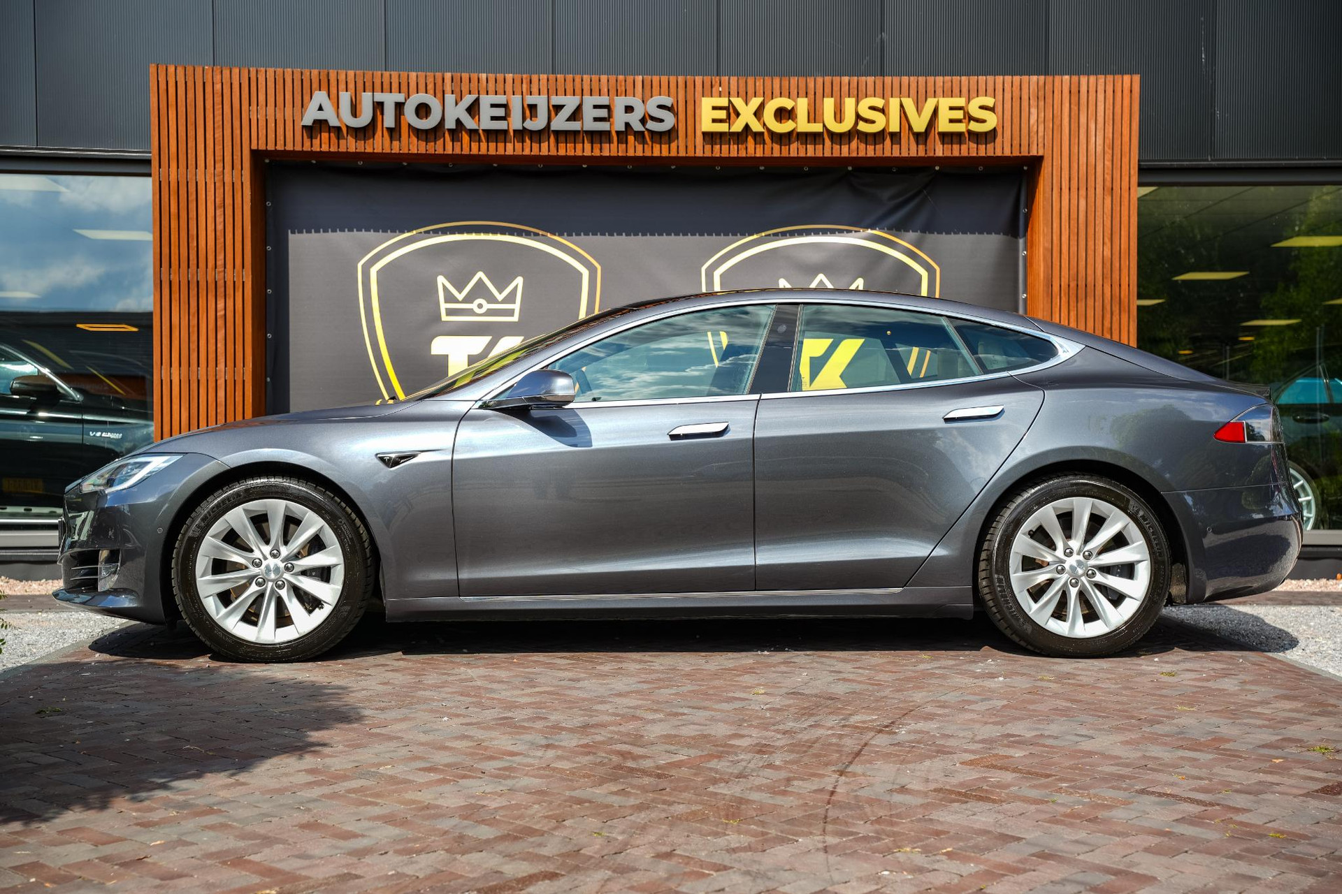 Tesla Model S Long Range 2020 Midnight silver metallic 5