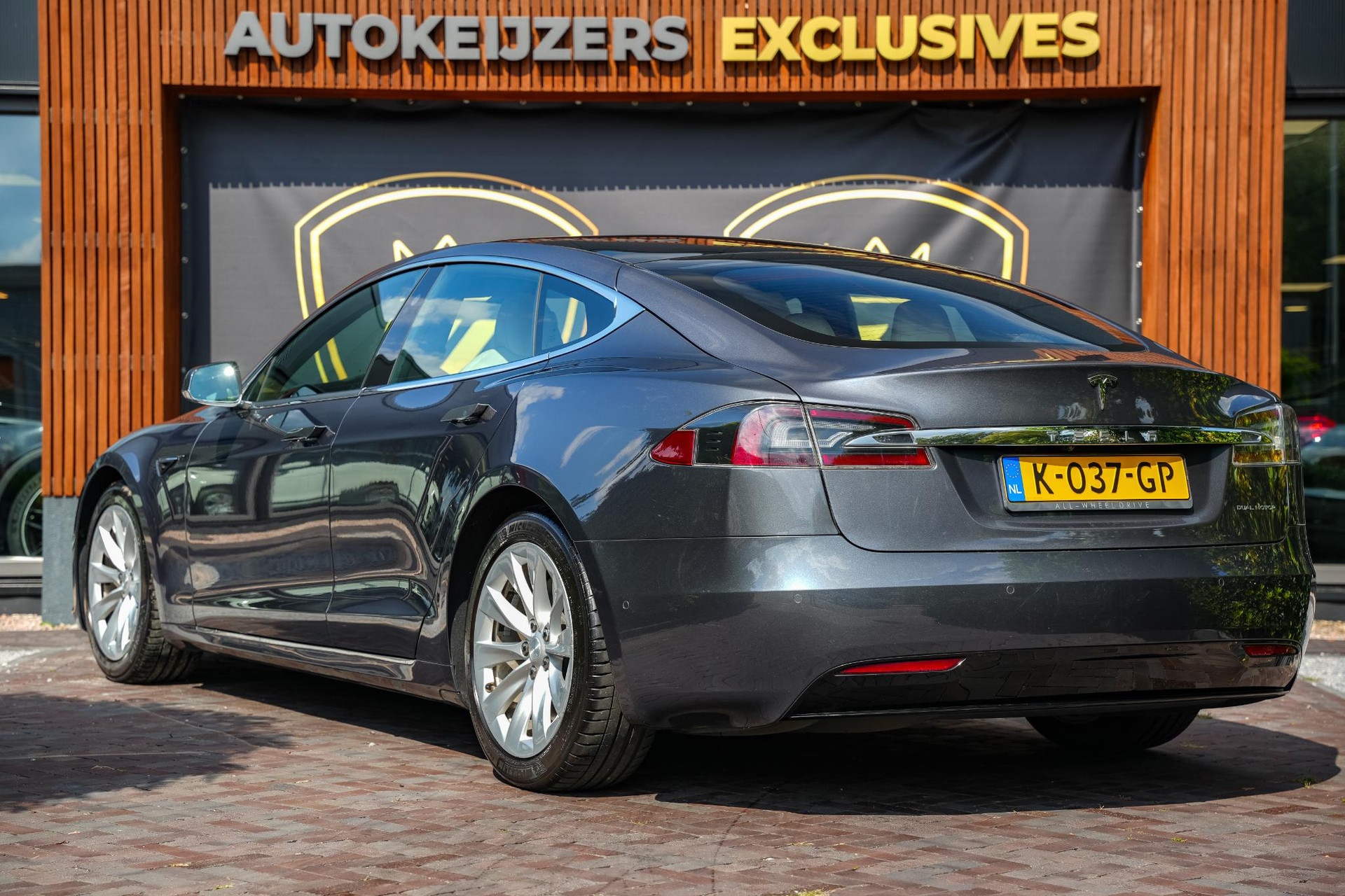 Tesla Model S Long Range 2020 Midnight silver metallic 7