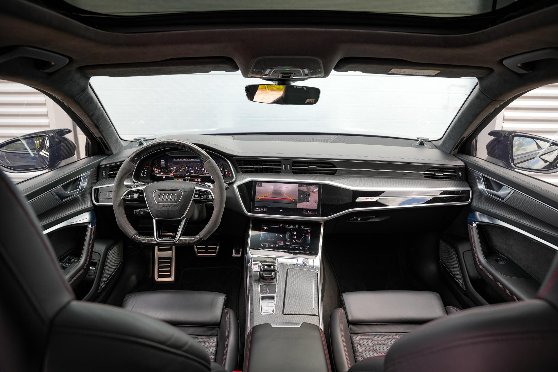 Audi A6 Avant RS 6 TFSI quattro 2019 Mythoszwart metallic 2