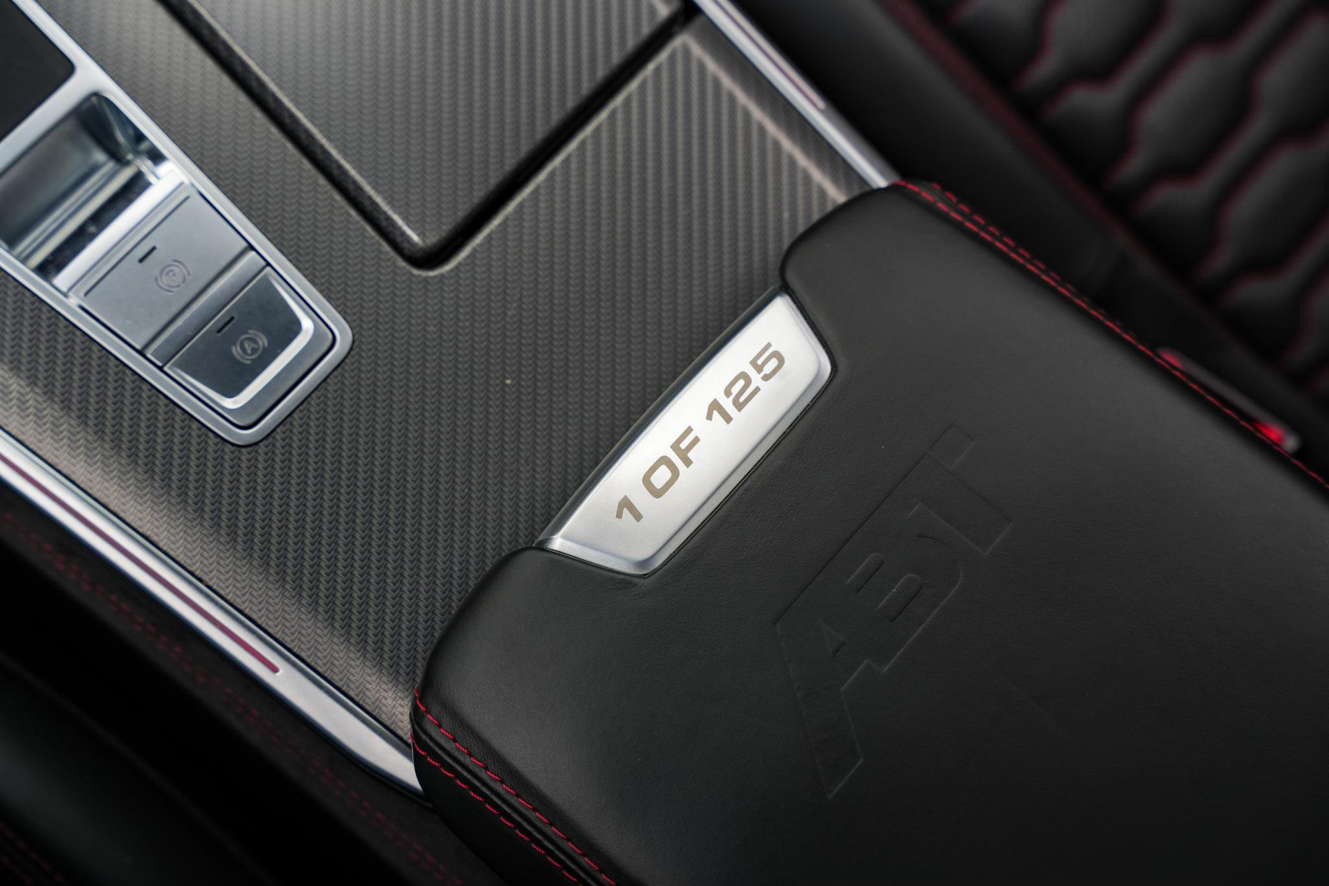 Audi A6 Avant RS 6 TFSI quattro 2019 Mythoszwart metallic 28