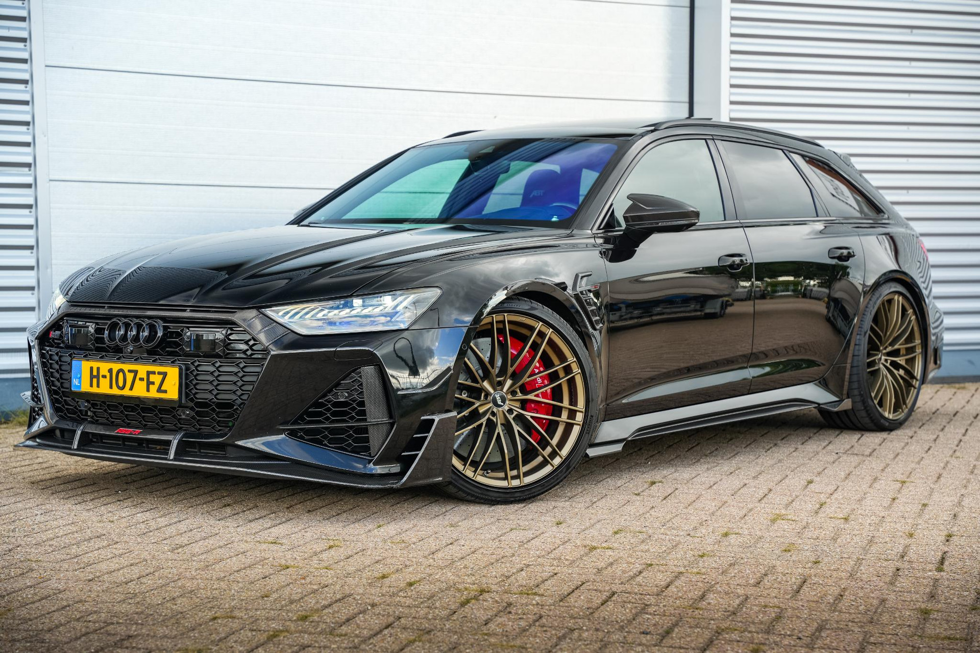 Audi A6 Avant RS 6 TFSI quattro 2019 Mythoszwart metallic 37