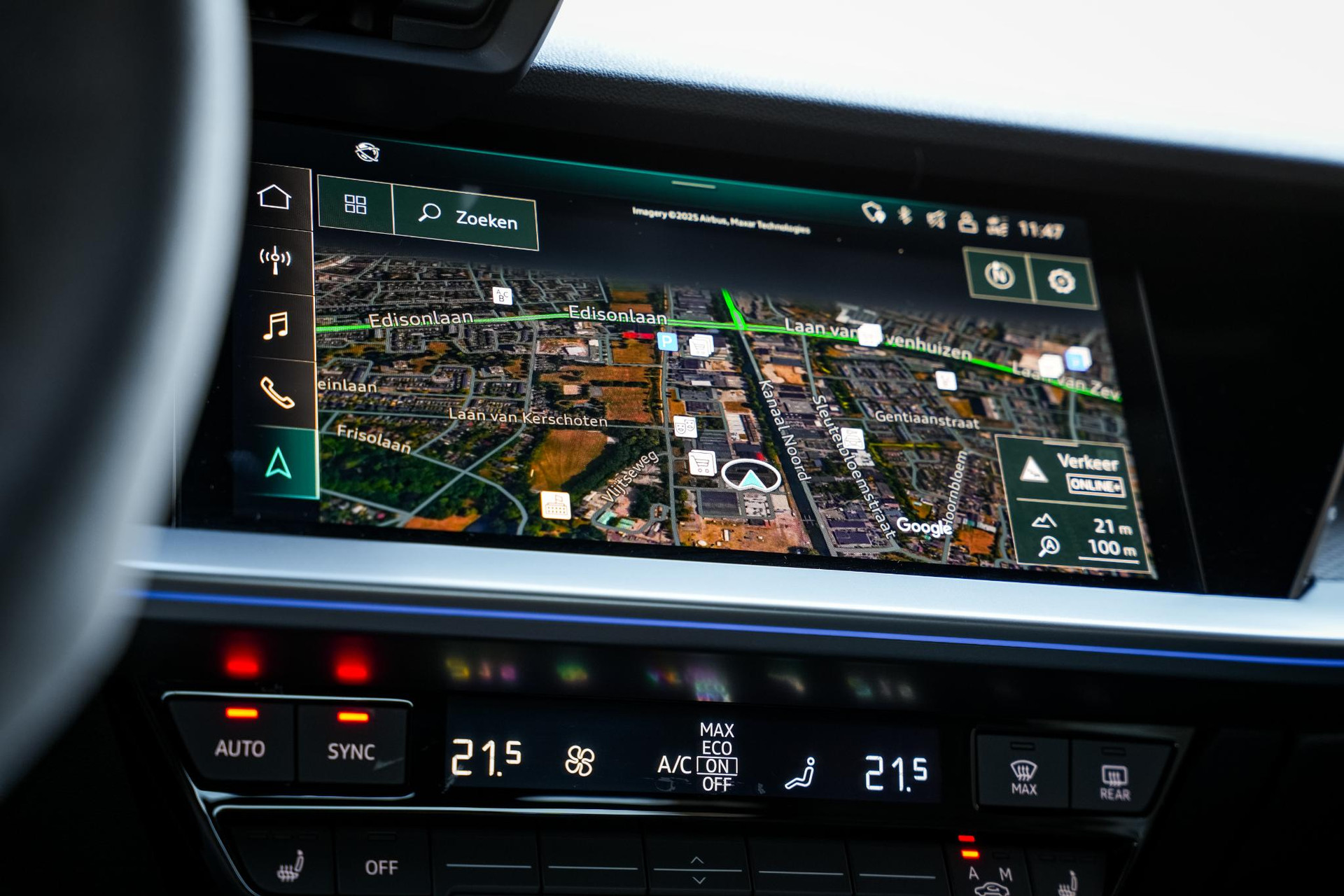 Audi RS3 Limousine 2.5 TFSI RS 3 quattro 2023 Mauritius blue pearl effect (2Y) 26