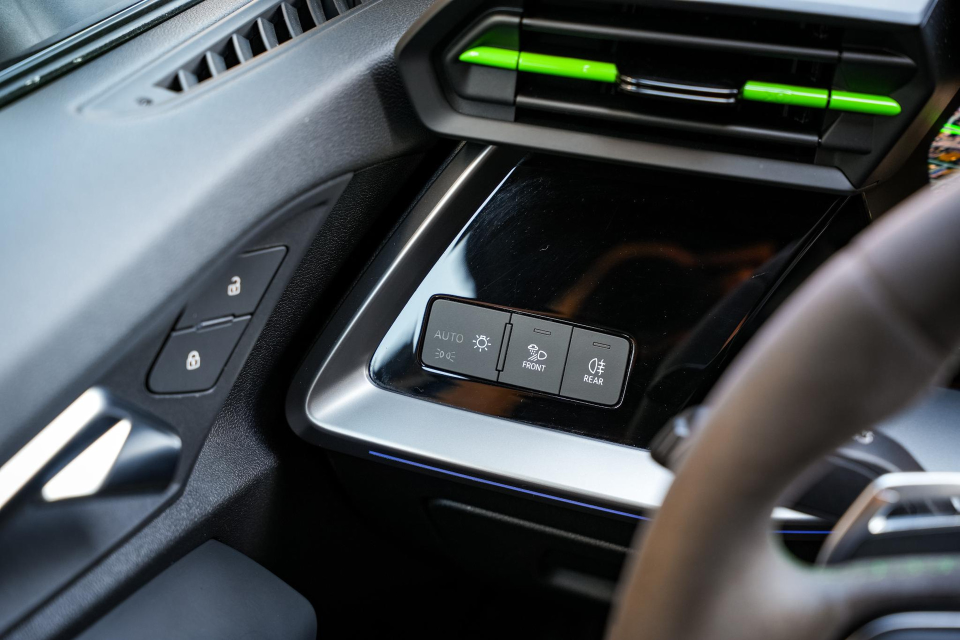 Audi RS3 Limousine 2.5 TFSI RS 3 quattro 2023 Mauritius blue pearl effect (2Y) 29