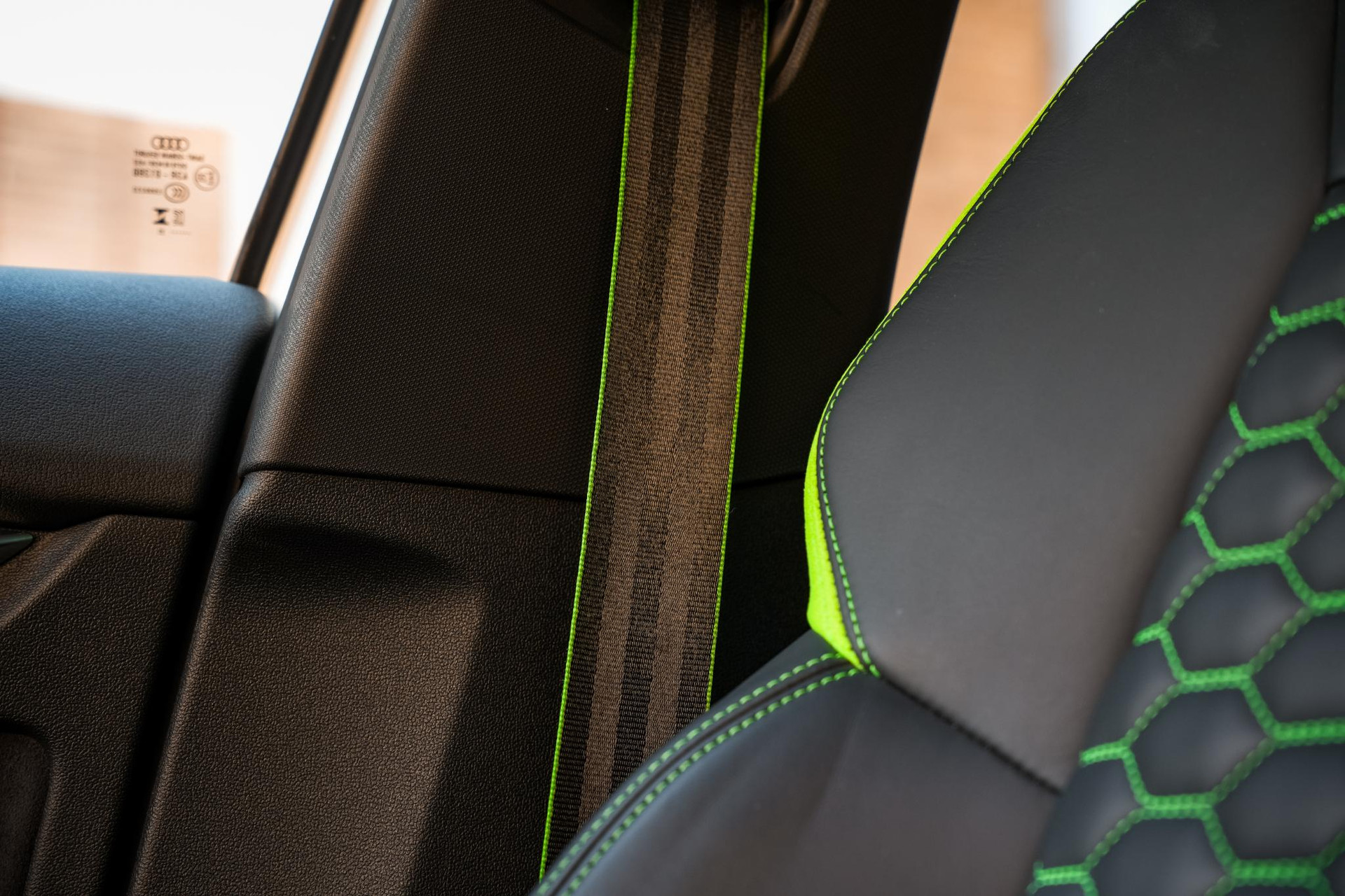 Audi RS3 Limousine 2.5 TFSI RS 3 quattro 2023 Mauritius blue pearl effect (2Y) 37