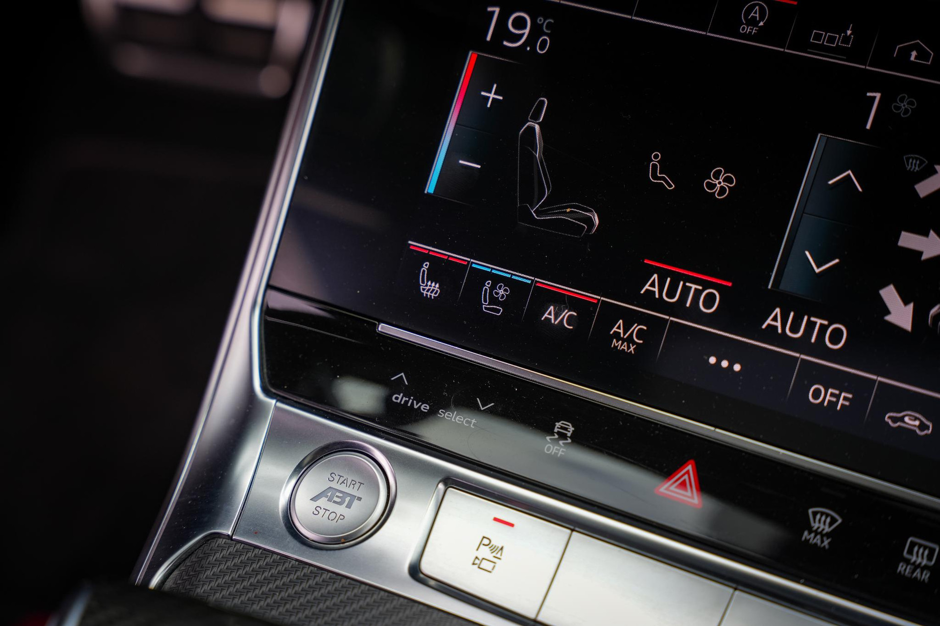 Audi RS6 Avant RS 6 TFSI quattro 2019 Mythoszwart metallic 17