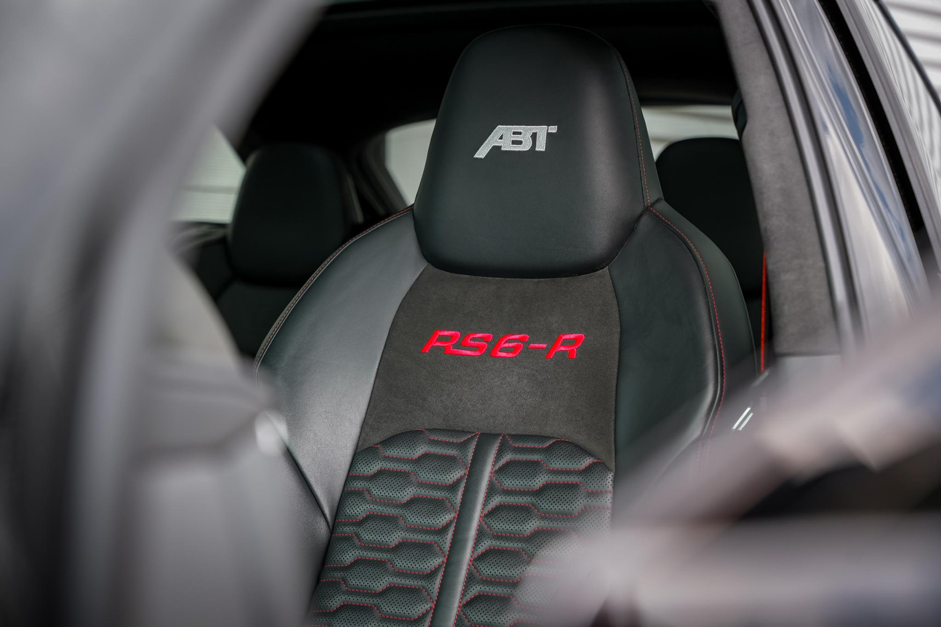 Audi RS6 Avant RS 6 TFSI quattro 2019 Mythoszwart metallic 29