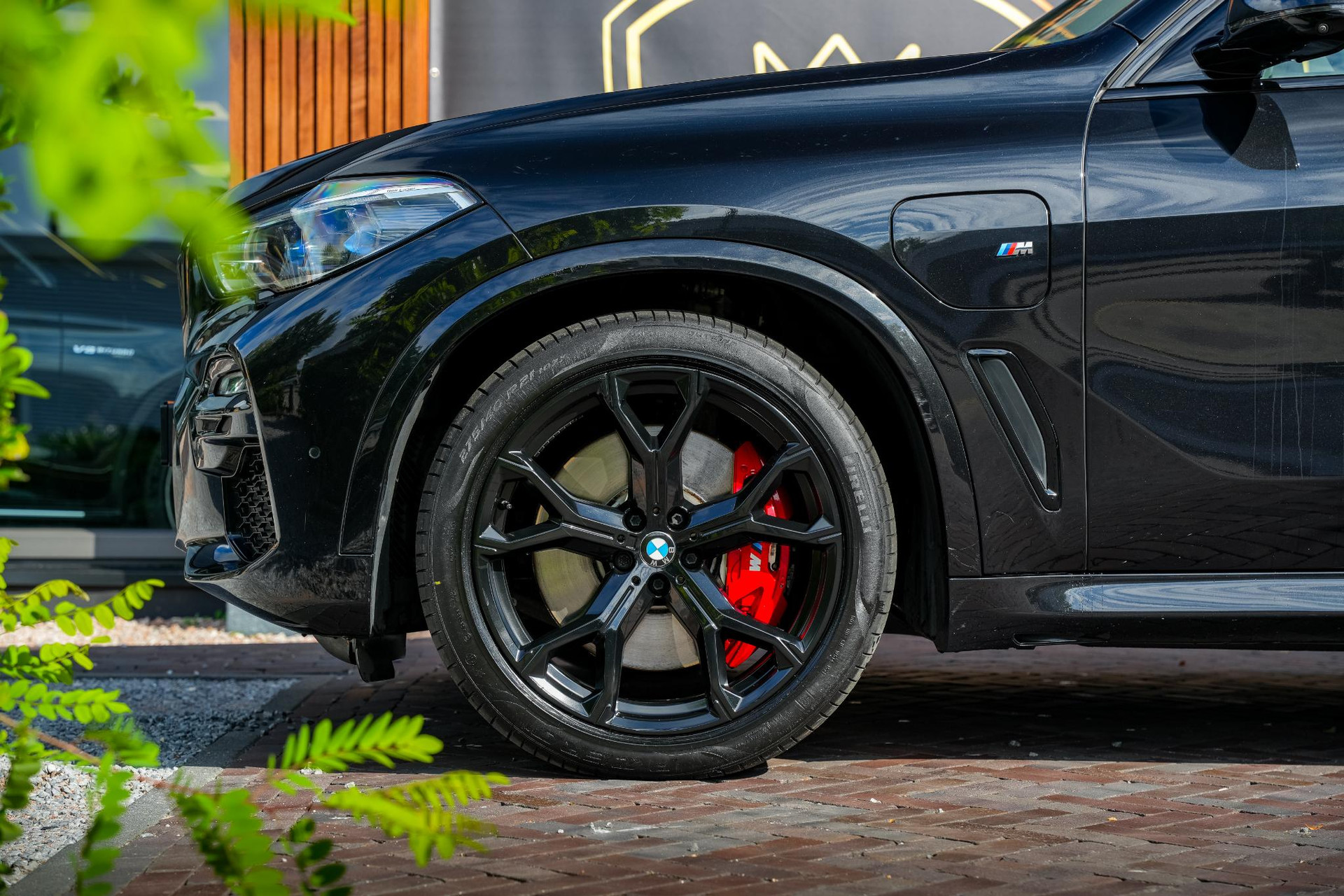 BMW X5 xDrive45e High Executive 2021 Saphirschwarz metallic 12