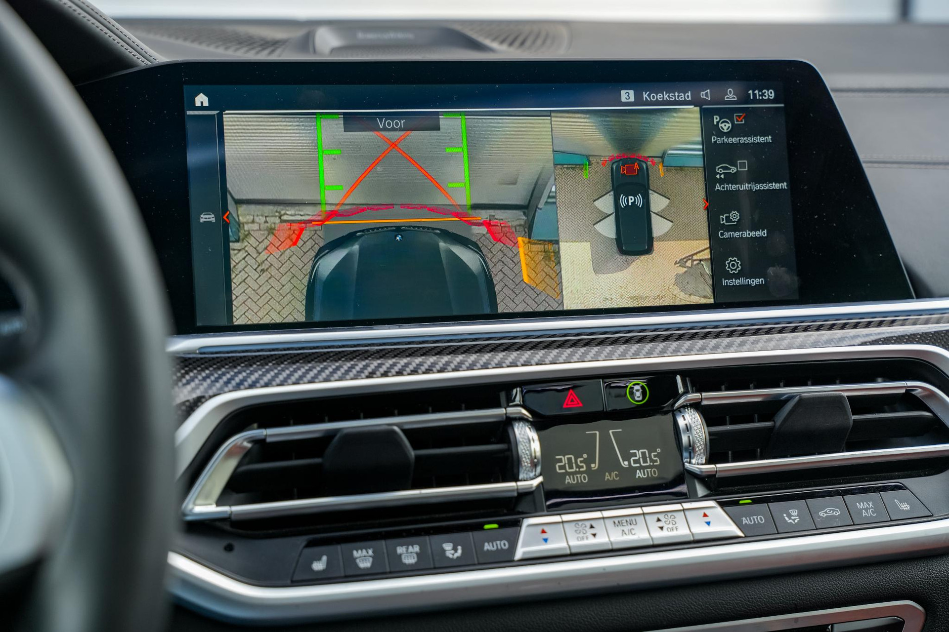 BMW X5 xDrive45e High Executive 2021 Saphirschwarz metallic 17