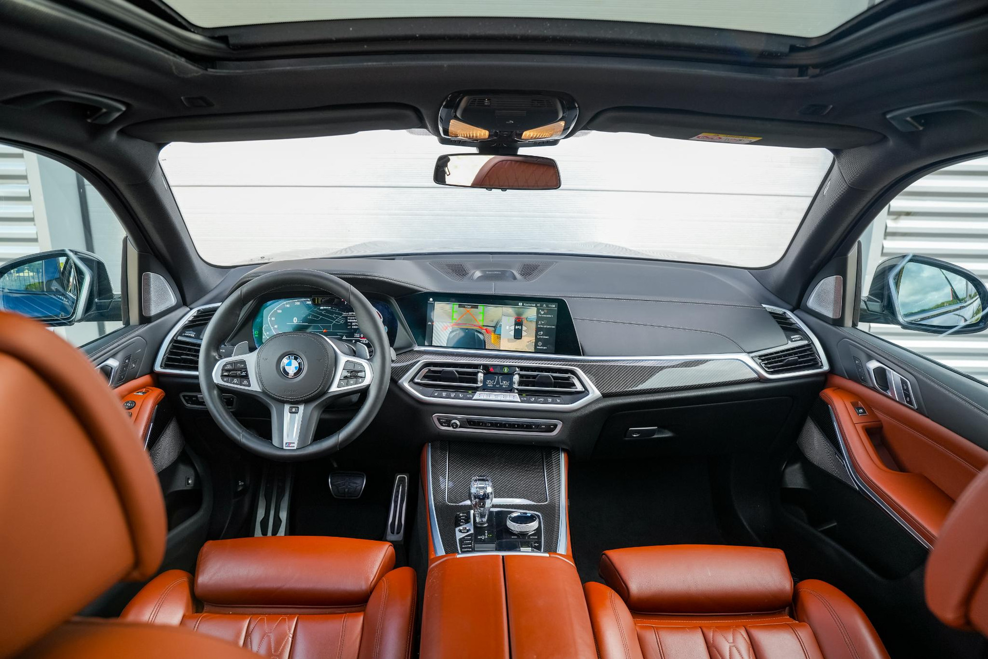 BMW X5 xDrive45e High Executive 2021 Saphirschwarz metallic 2