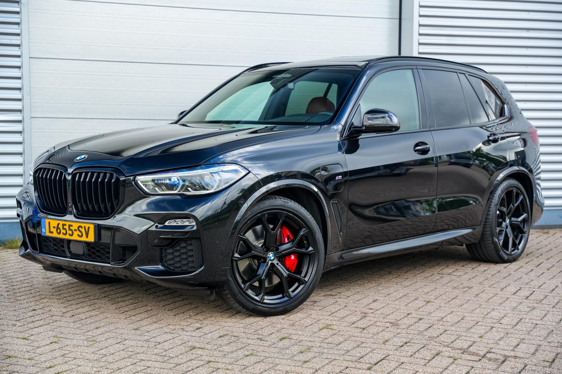 BMW X5 xDrive45e High Executive 2021 Saphirschwarz metallic 35