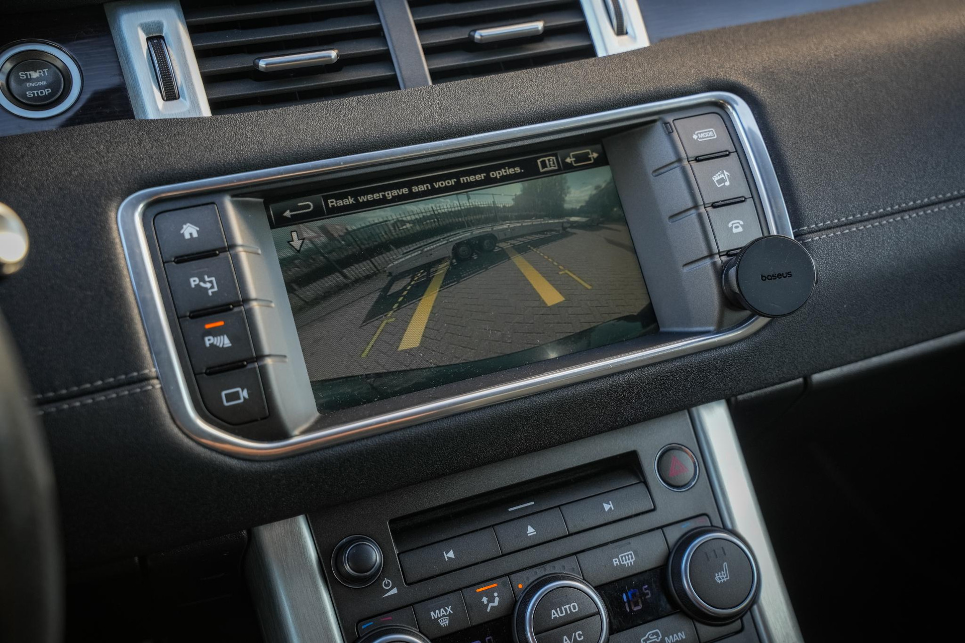 Land Rover Range Rover Evoque 2.0 TD4 Autobiography 2015  14