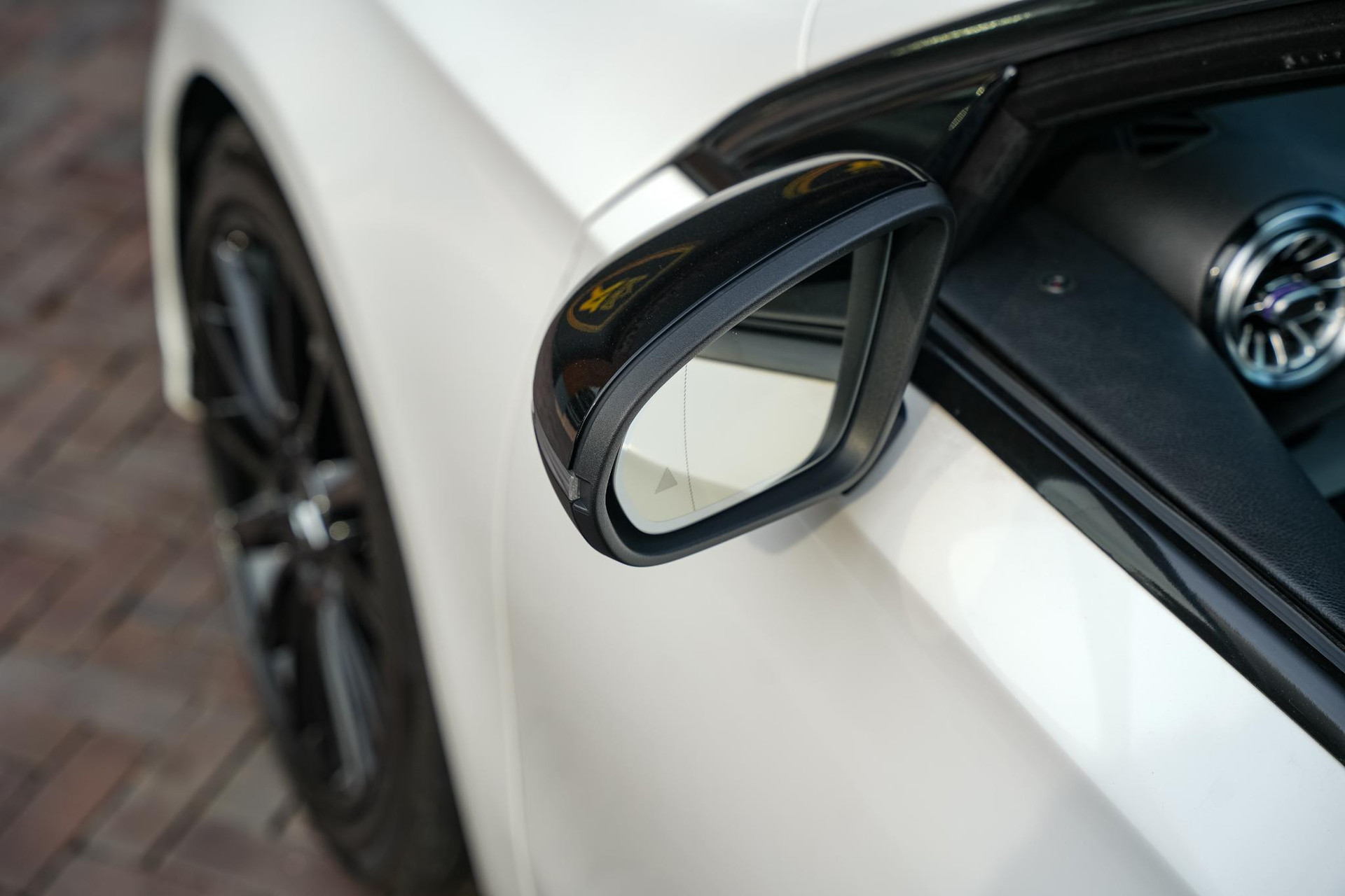 Mercedes-Benz A-Klasse 250 Premium Plus 2018 POLAR WHITE - STANDARD FINISH (149U) 28