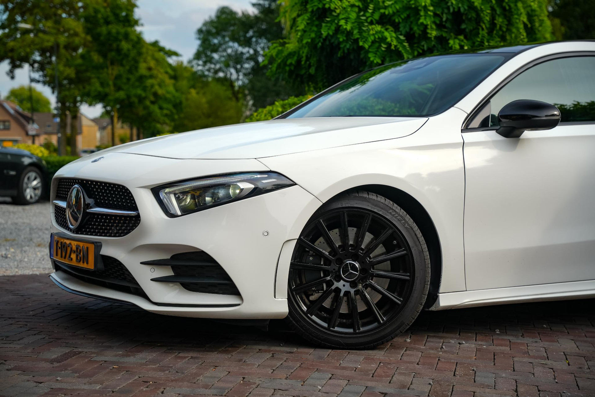 Mercedes-Benz A-Klasse 250 Premium Plus 2018 POLAR WHITE - STANDARD FINISH (149U) 30