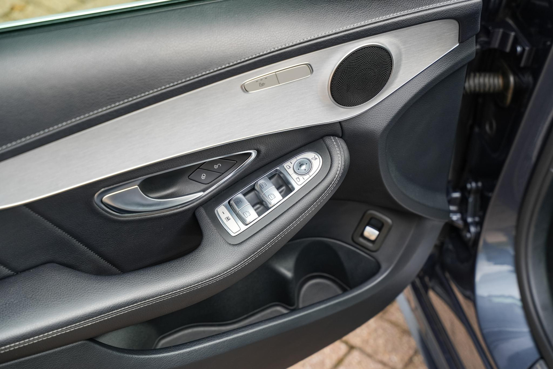 Mercedes-Benz C-Klasse 200 Prestige 2014 TENORITE GRAY METALLIC PAINT (755U) 14