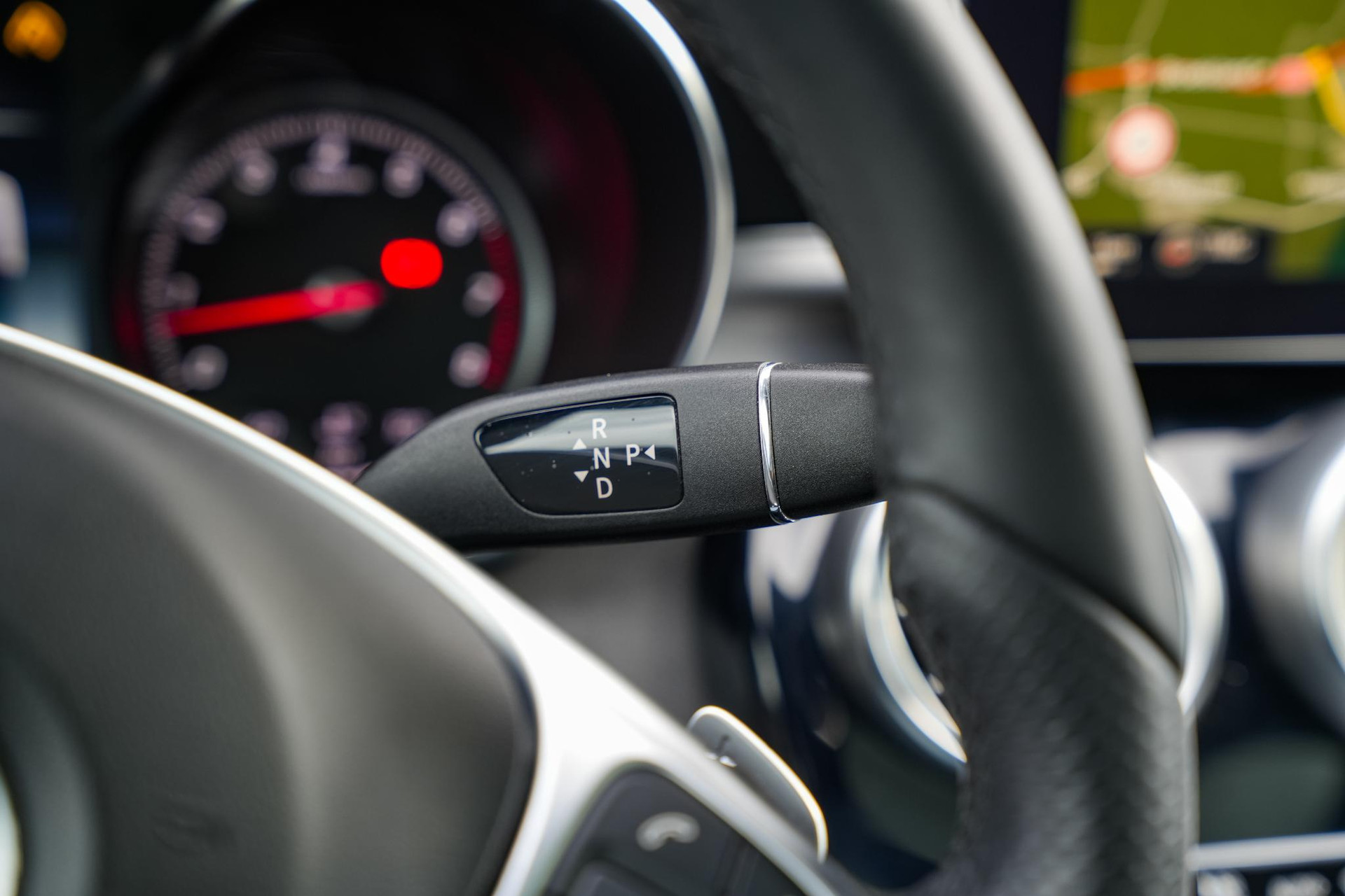 Mercedes-Benz C-Klasse 200 Prestige 2014 TENORITE GRAY METALLIC PAINT (755U) 15