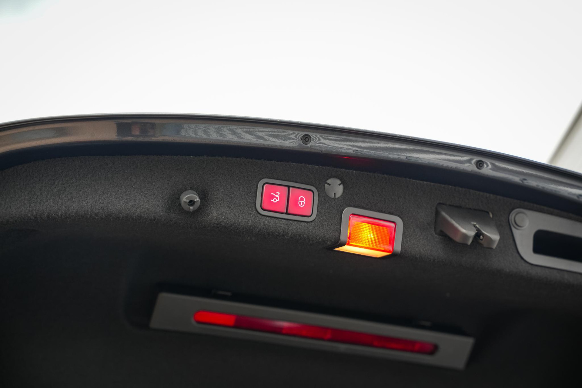 Mercedes-Benz C-Klasse 200 Prestige 2014 TENORITE GRAY METALLIC PAINT (755U) 28