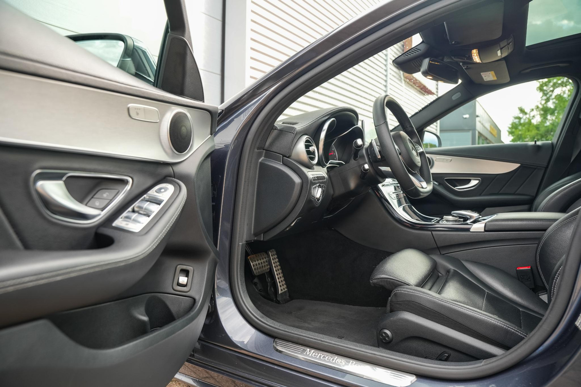 Mercedes-Benz C-Klasse 200 Prestige 2014 TENORITE GRAY METALLIC PAINT (755U) 6