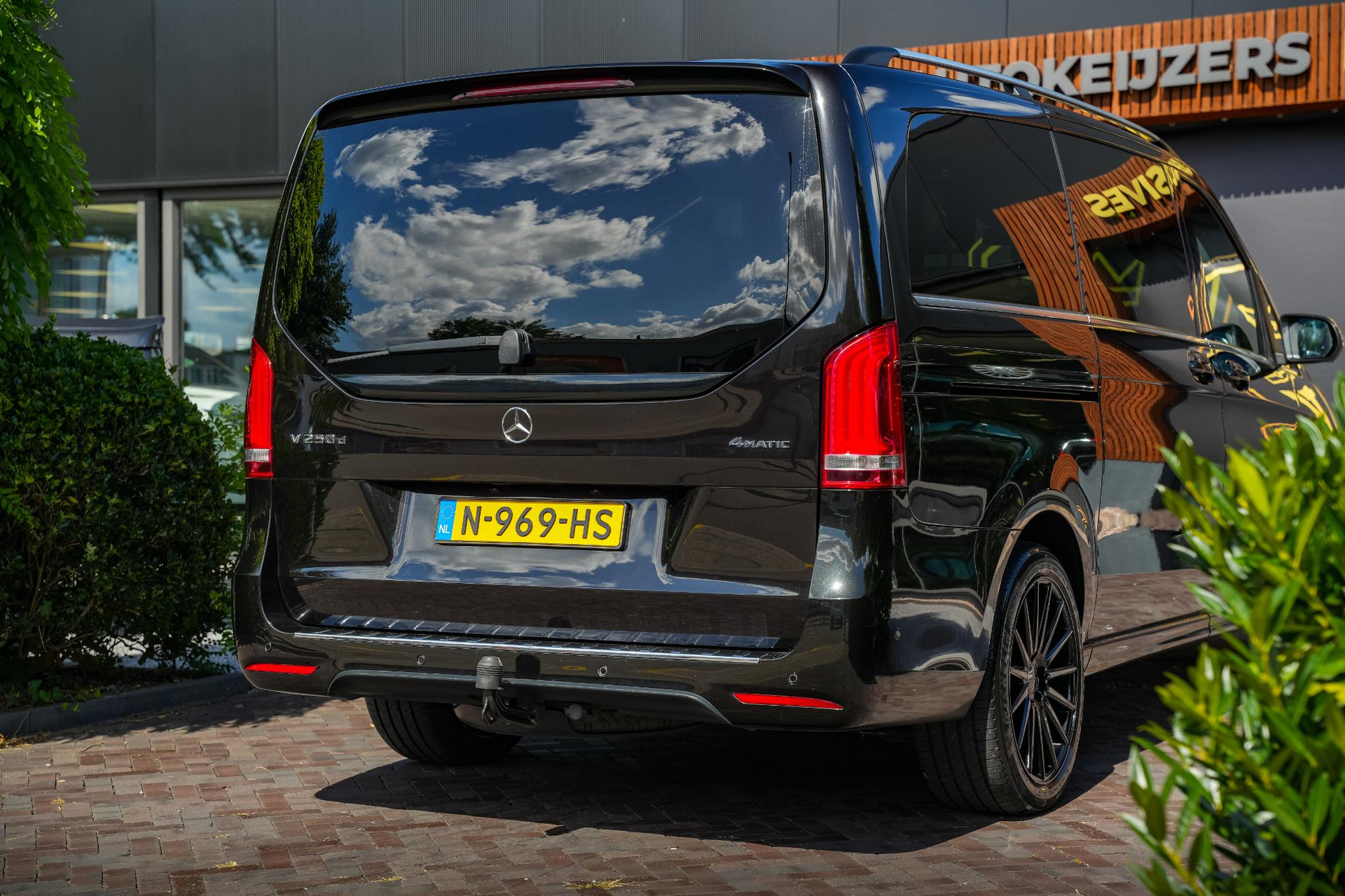 Mercedes-Benz V-Klasse 250d 4-MATIC Lang Exclusive 2016 - 12