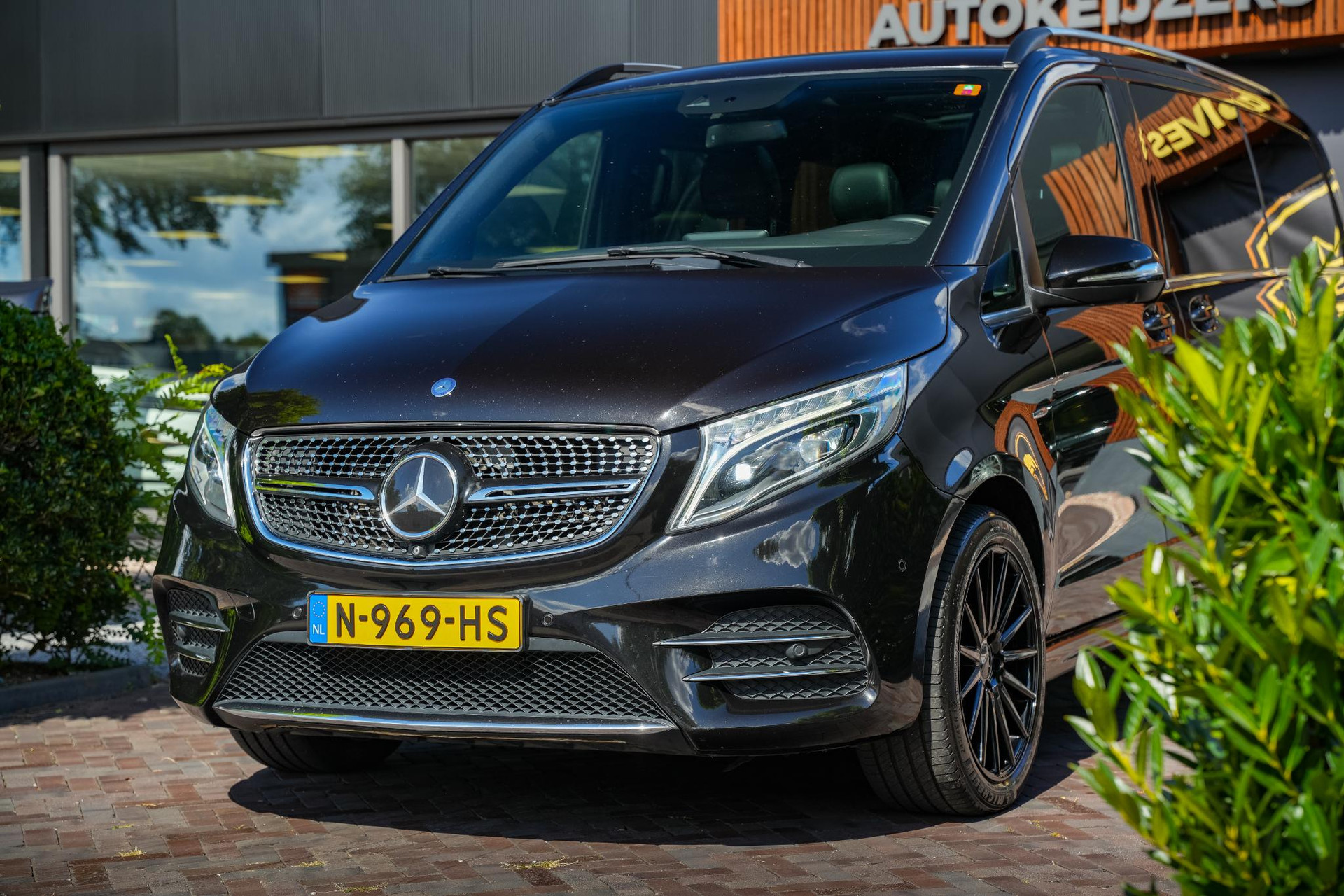 Mercedes-Benz V-Klasse 250d 4-MATIC Lang Exclusive 2016 - 13