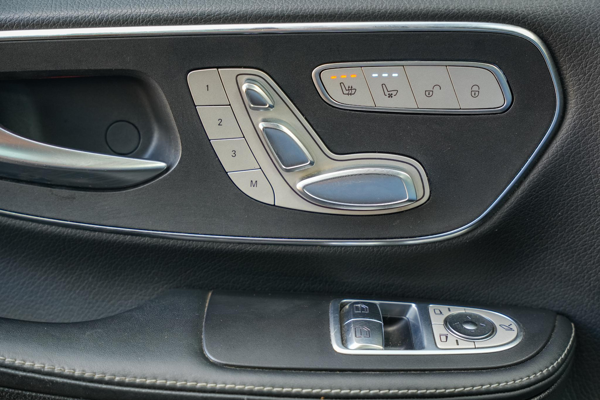 Mercedes-Benz V-Klasse 250d 4-MATIC Lang Exclusive 2016 - 23