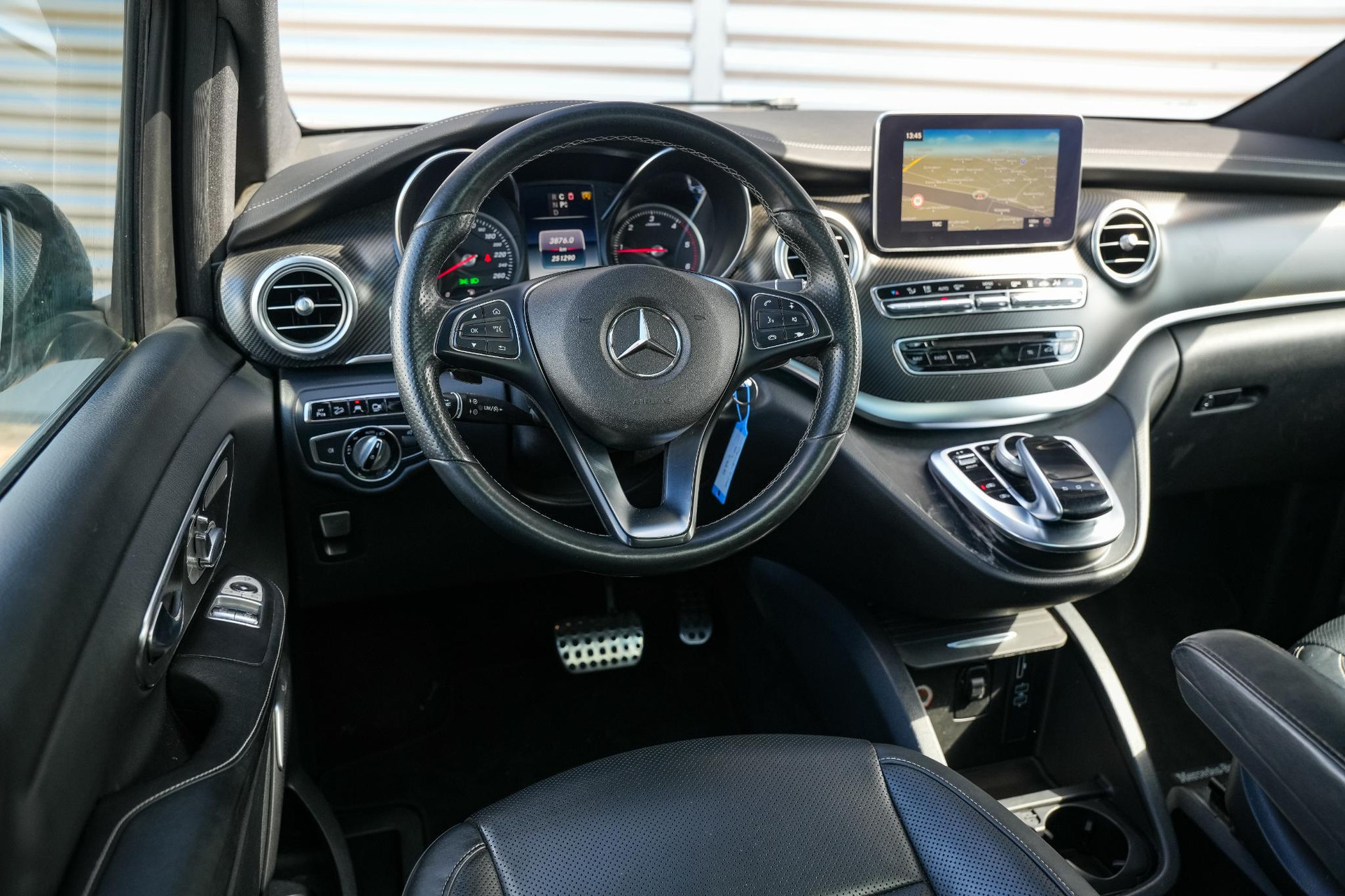 Mercedes-Benz V-Klasse 250d 4-MATIC Lang Exclusive 2016 - 4