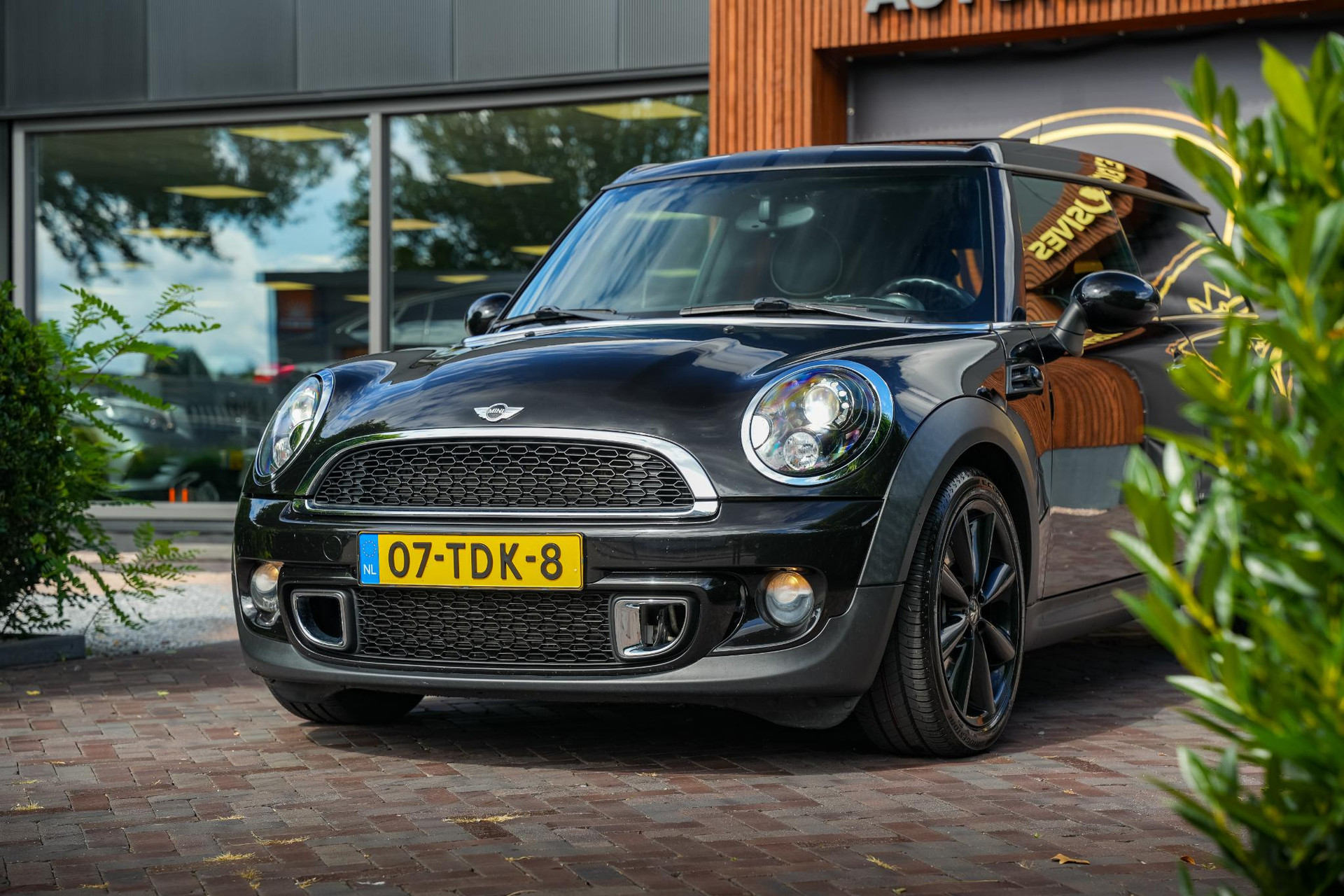 MINI Clubman 1.6 One Business Line 2012 Midnight black metallic 13