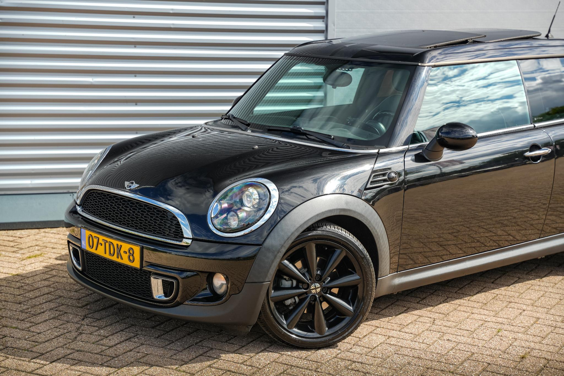 MINI Clubman 1.6 One Business Line 2012 Midnight black metallic 23