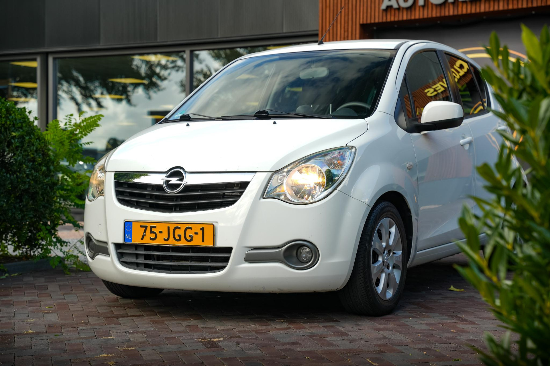 Opel Agila 1.2 Enjoy 2009 Galaxyweiss (GCB) 13