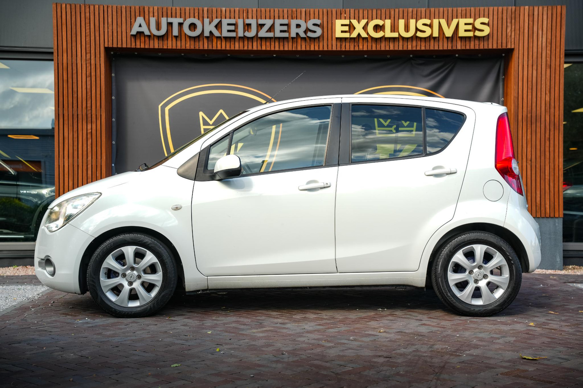 Opel Agila 1.2 Enjoy 2009 Galaxyweiss (GCB) 5