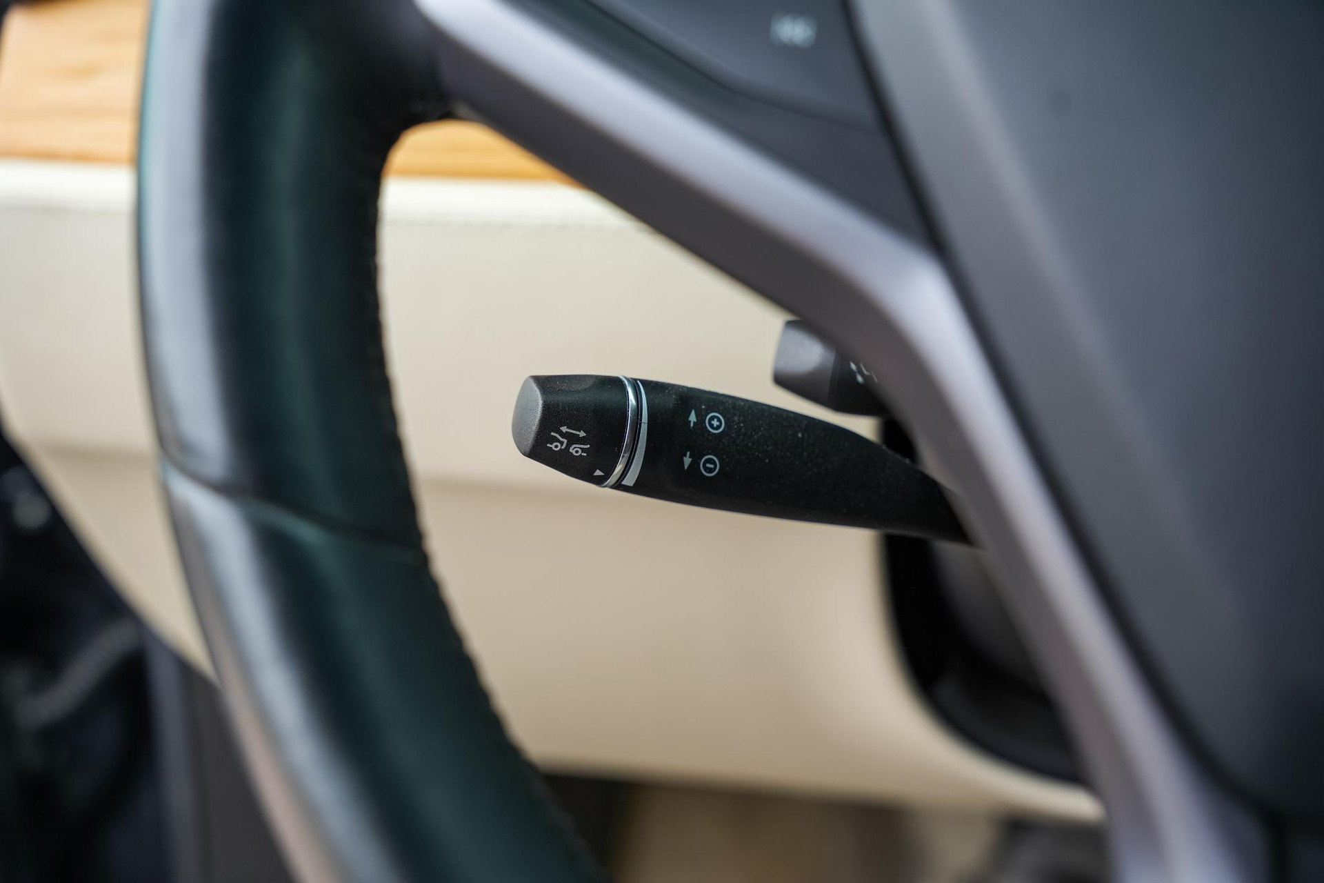 Tesla Model S Long Range 2019  19