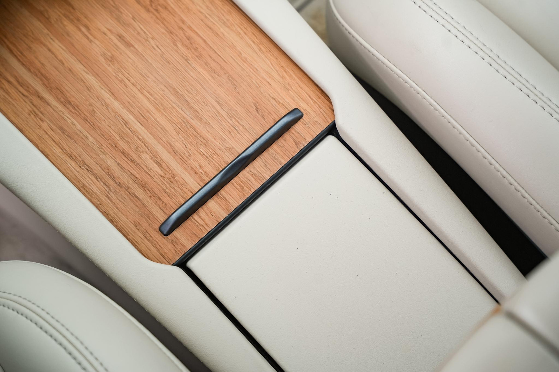 Tesla Model S Long Range 2019  22