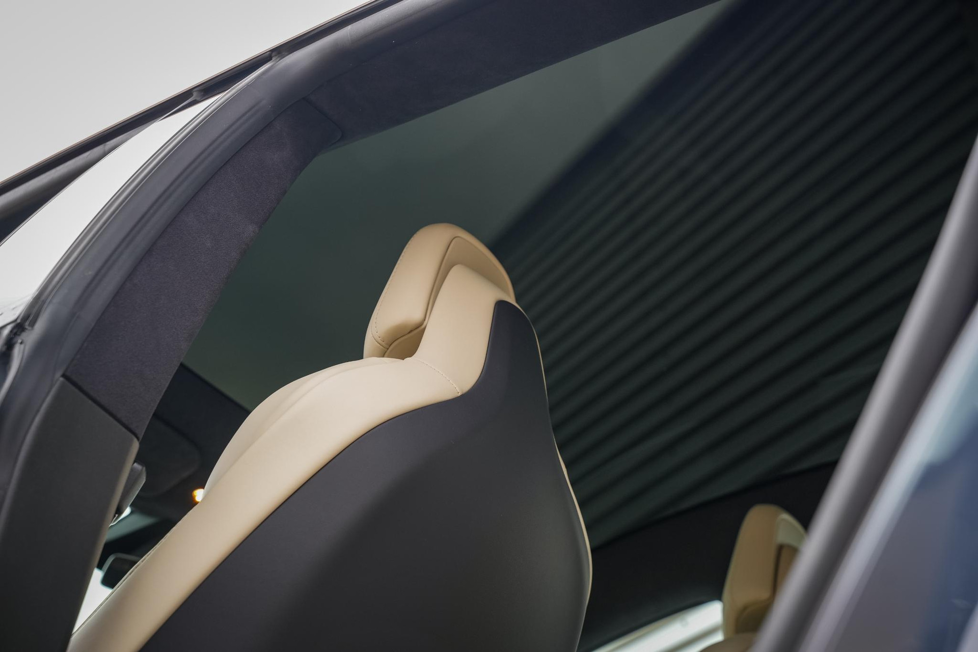 Tesla Model S Long Range 2019  24