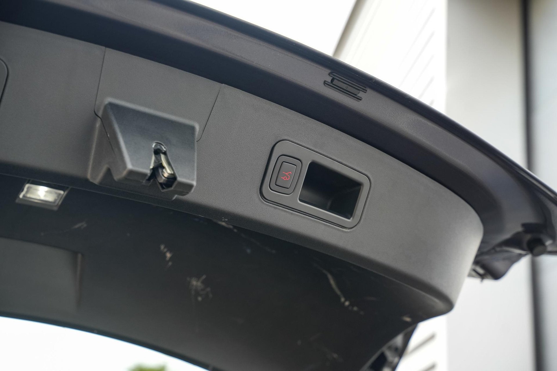 Tesla Model S Long Range 2019  26