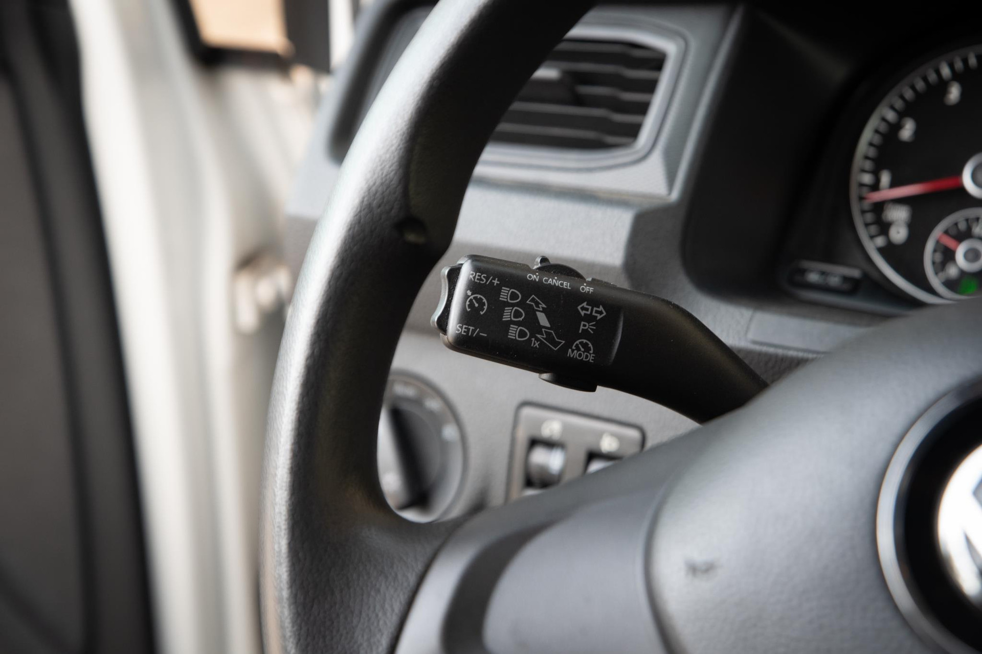 Volkswagen Caddy 1.4 TGI EcoFuel Maxi 2019 Candy white 21