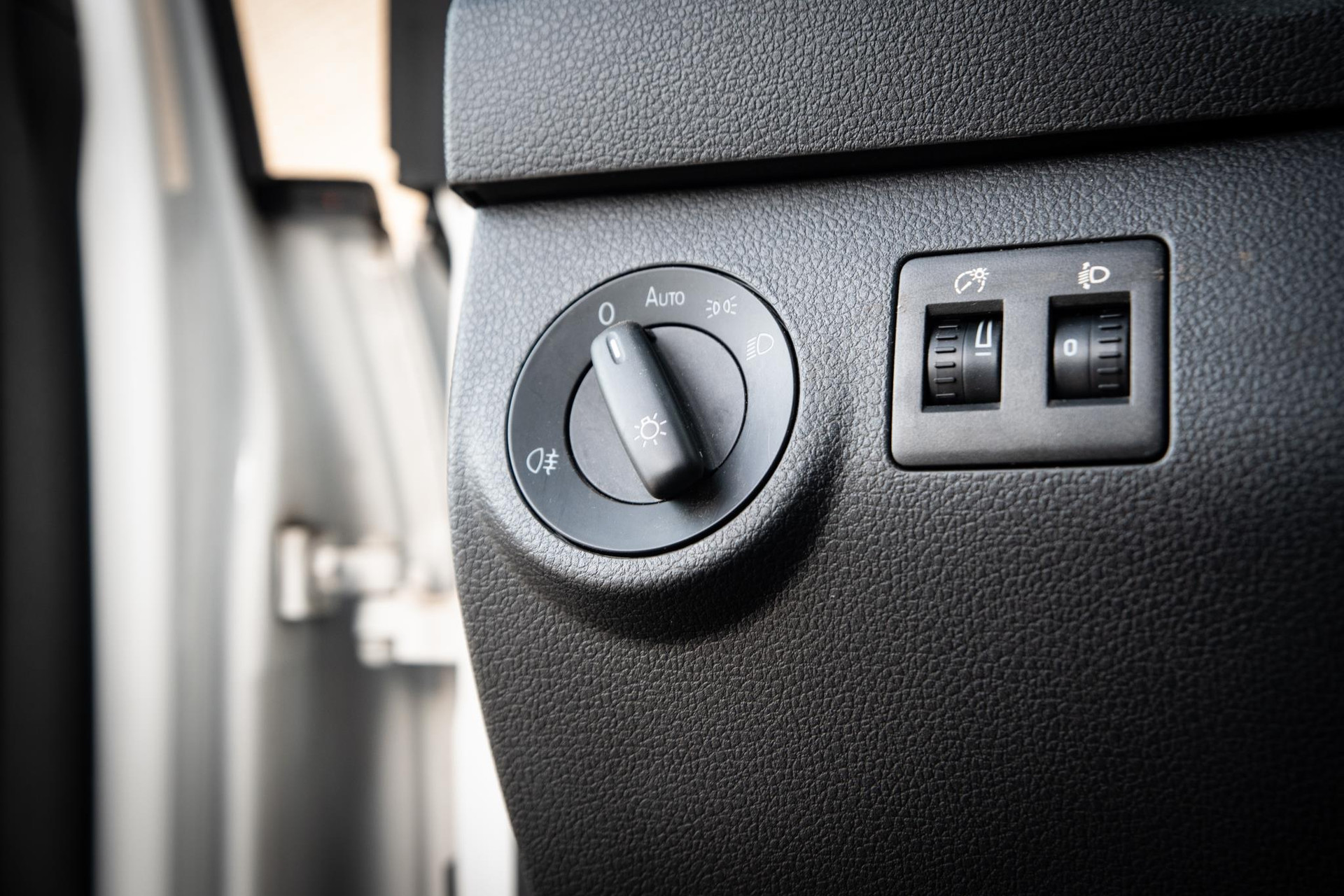 Volkswagen Caddy 1.4 TGI EcoFuel Maxi 2019 Candy white 22