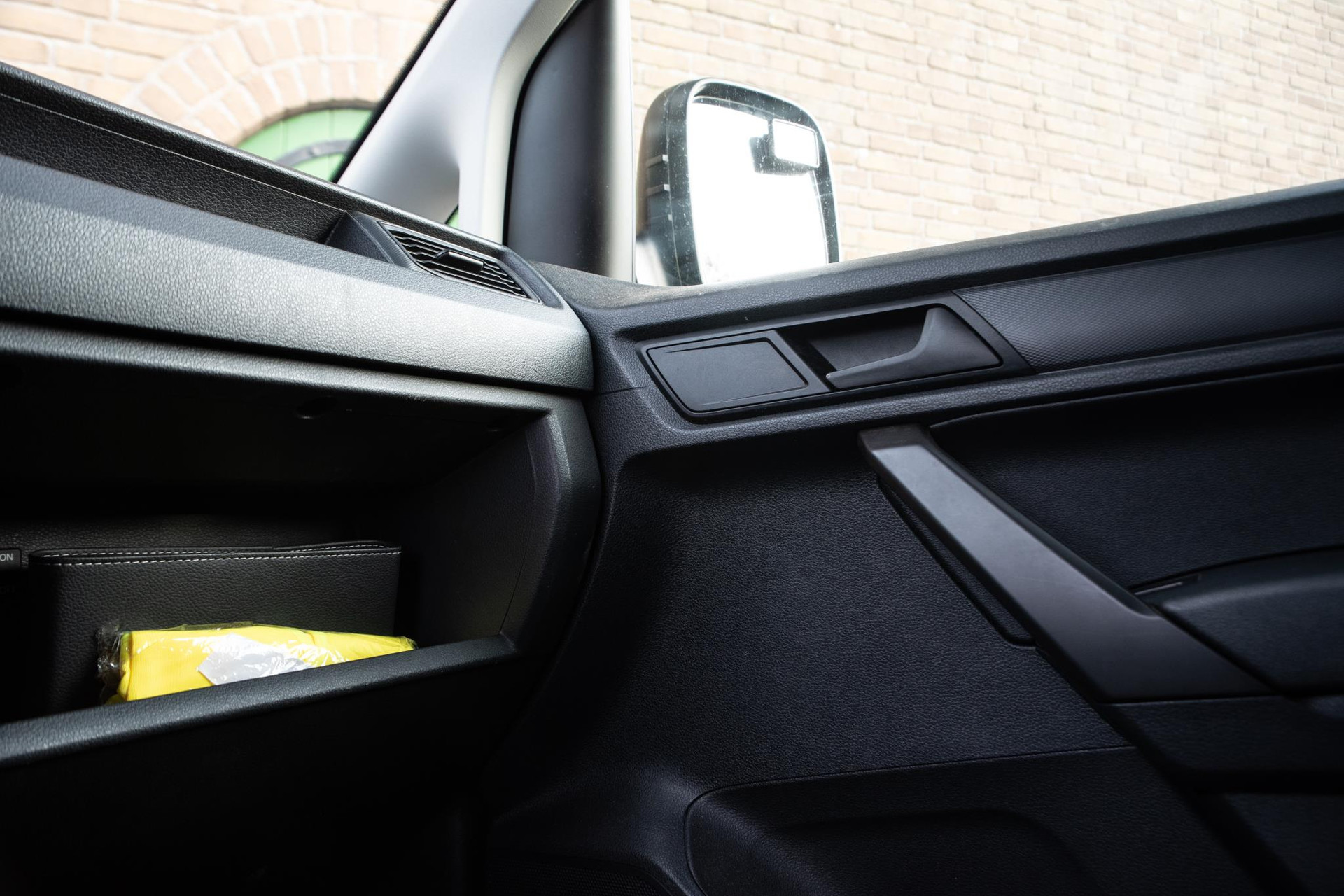 Volkswagen Caddy 1.4 TGI L2H1 EcoFuel Maxi DSG Automaat 2019 Candy white 23