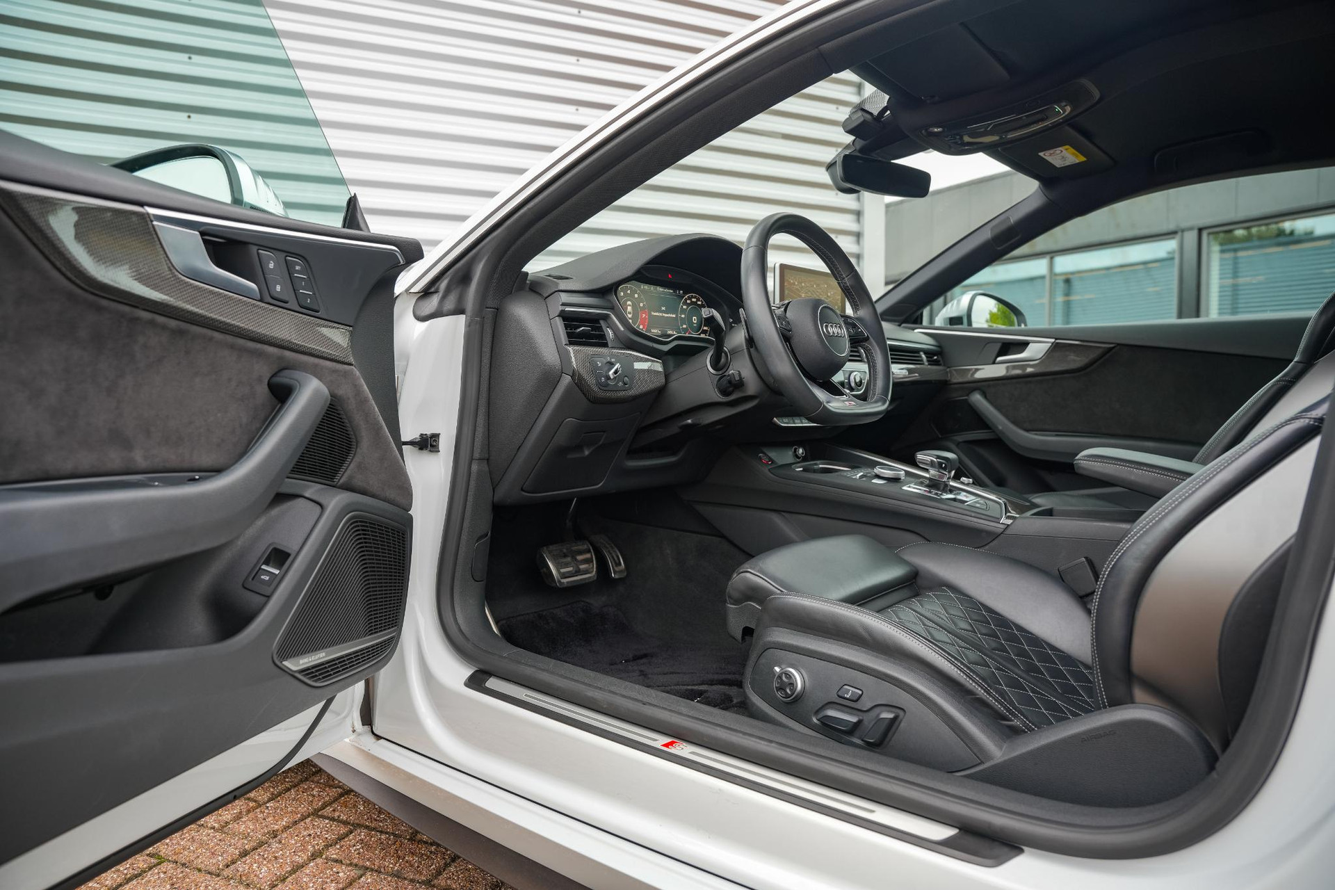 Audi A5 Coupé 3.0 TFSI S5 quattro Pro Line Plus 2017 Metallic glacier white (2Y) 2