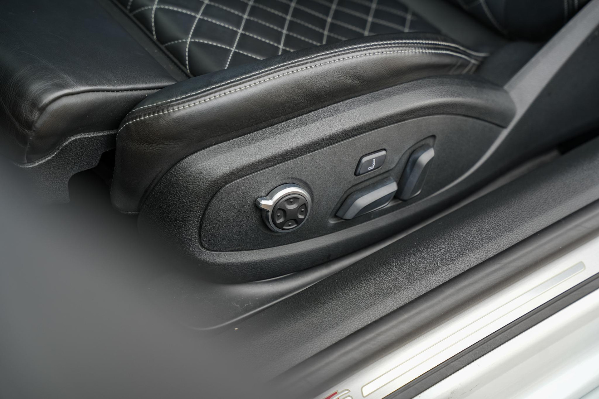 Audi A5 Coupé 3.0 TFSI S5 quattro Pro Line Plus 2017 Metallic glacier white (2Y) 28