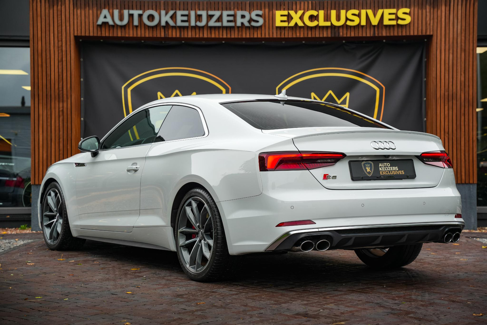 Audi A5 Coupé 3.0 TFSI S5 quattro Pro Line Plus 2017 Metallic glacier white (2Y) 7