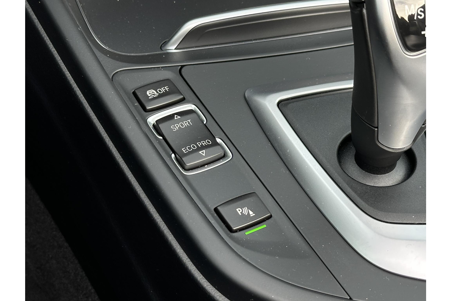 BMW 4 Serie Cabrio 430i High Executive 2020 BLACK SAPPHIRE METALLIC (475) 27