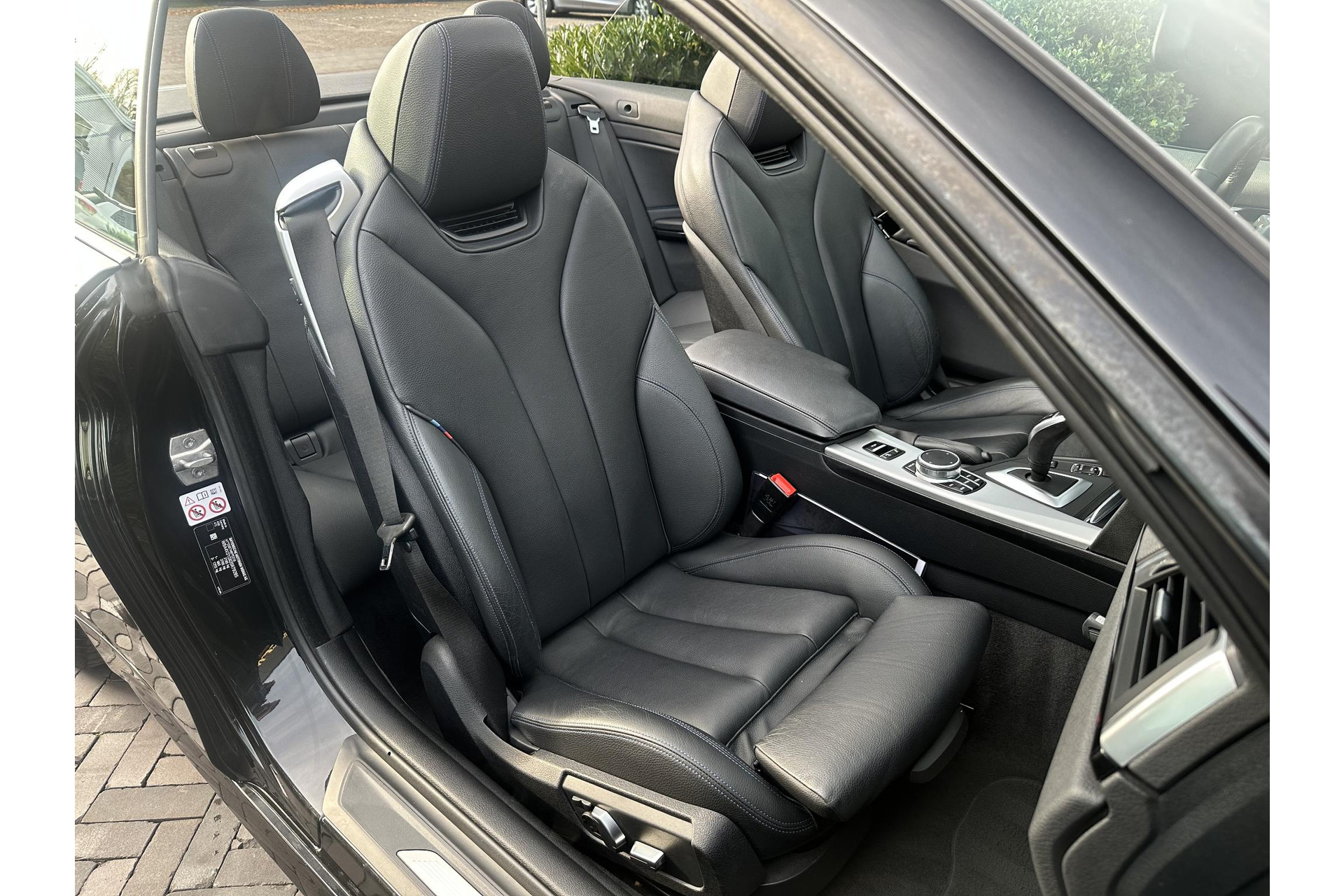 BMW 4 Serie Cabrio 430i High Executive 2020 BLACK SAPPHIRE METALLIC (475) 33